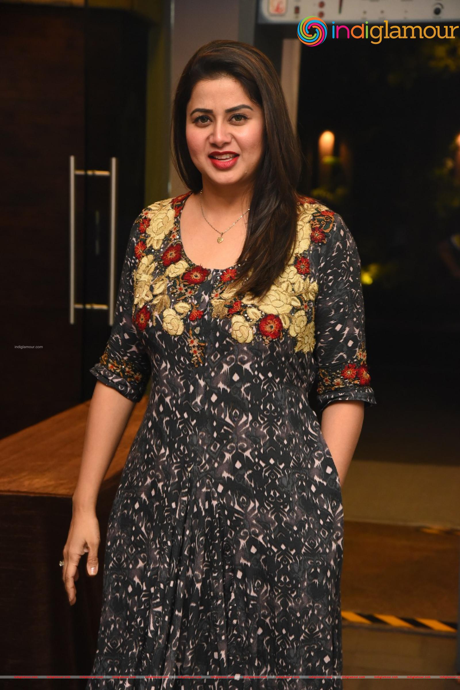 Sangeetha Actress hd photo