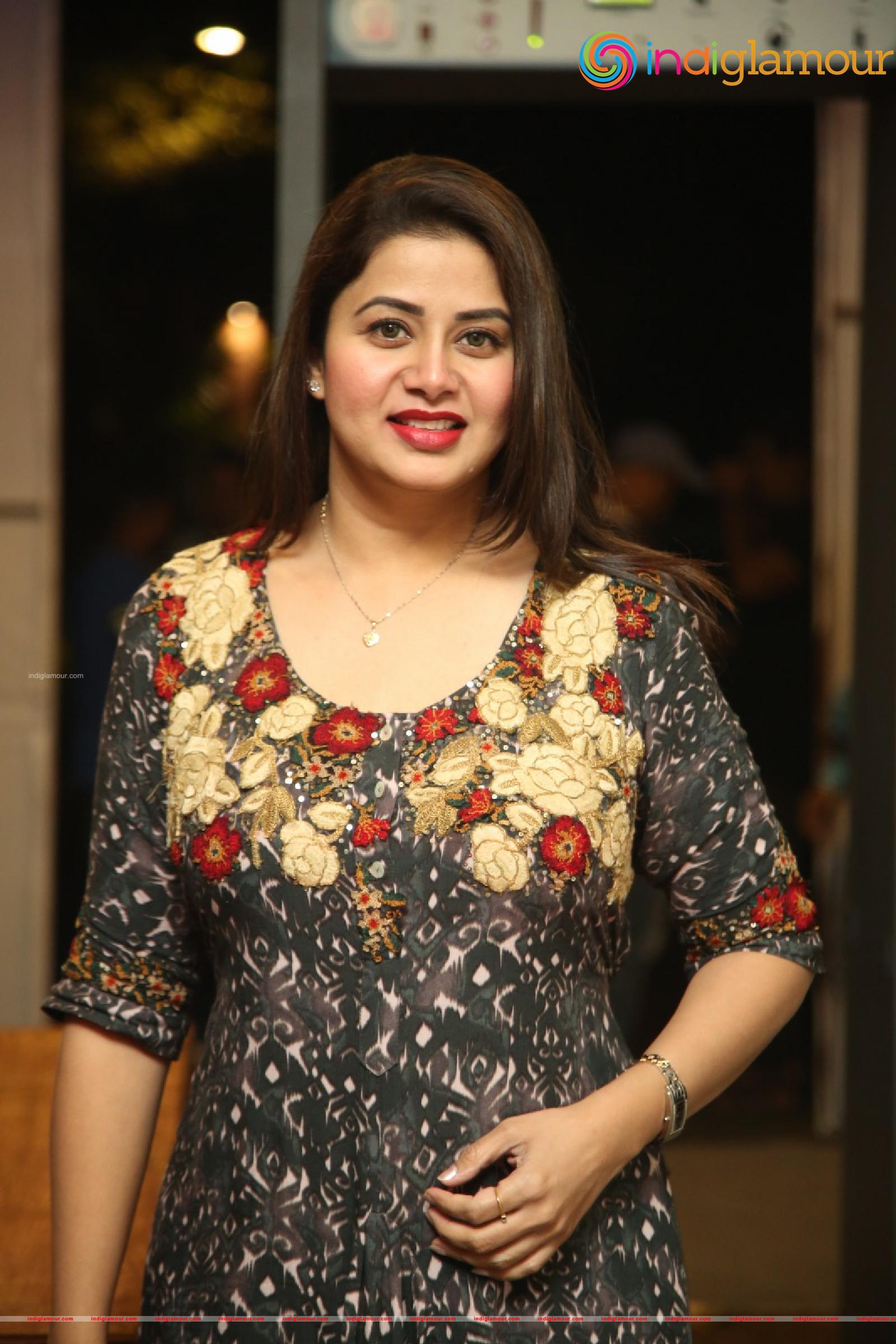 Sangeetha Actress hd photo