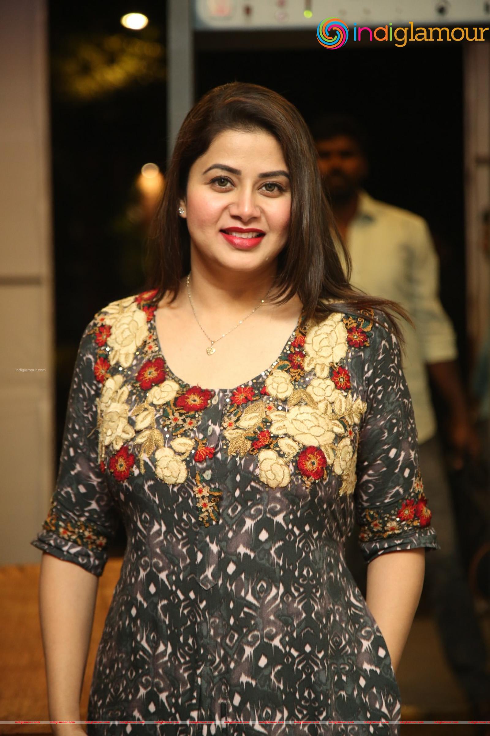 Sangeetha Actress hd photo