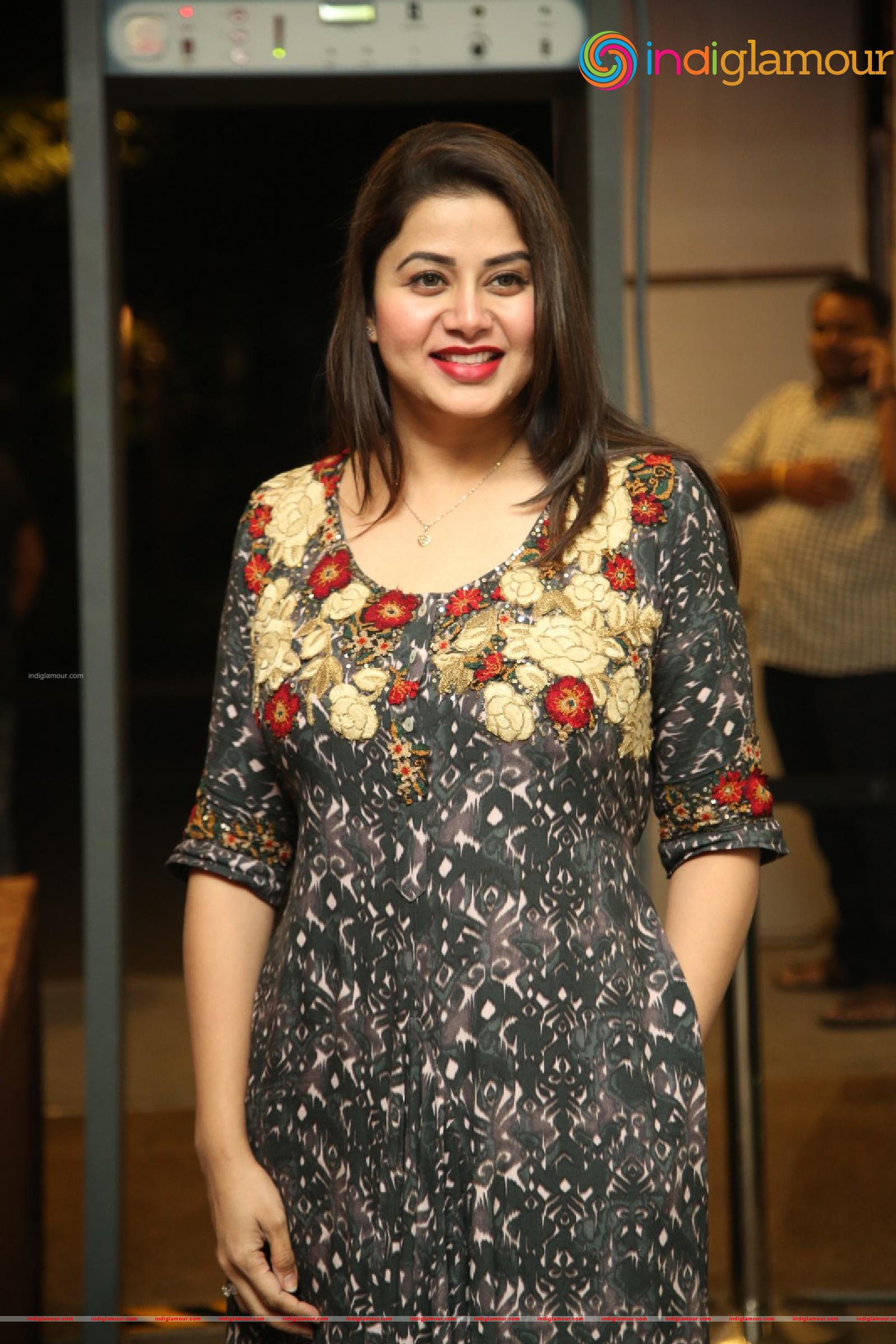 Sangeetha Actress hd photo