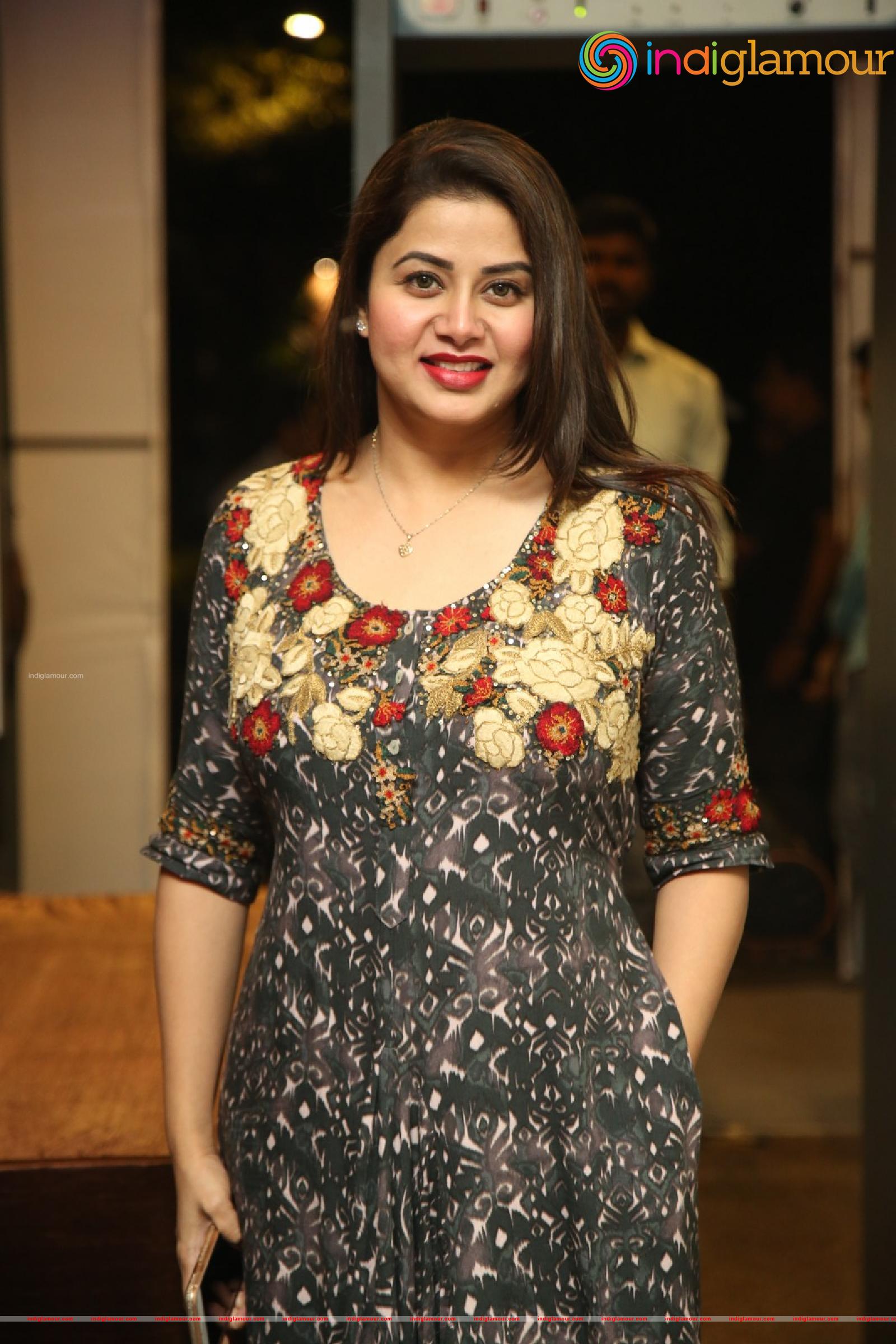 Sangeetha Actress hd photo