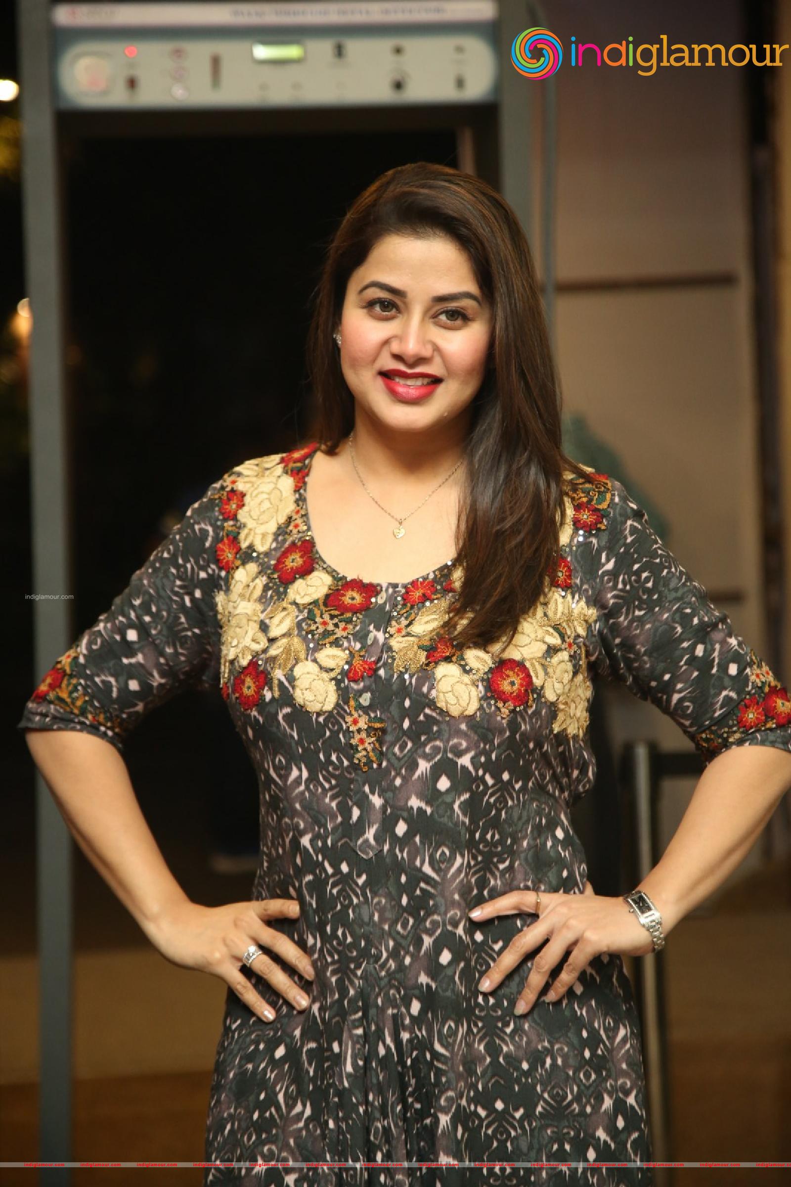 Sangeetha Actress hd photo