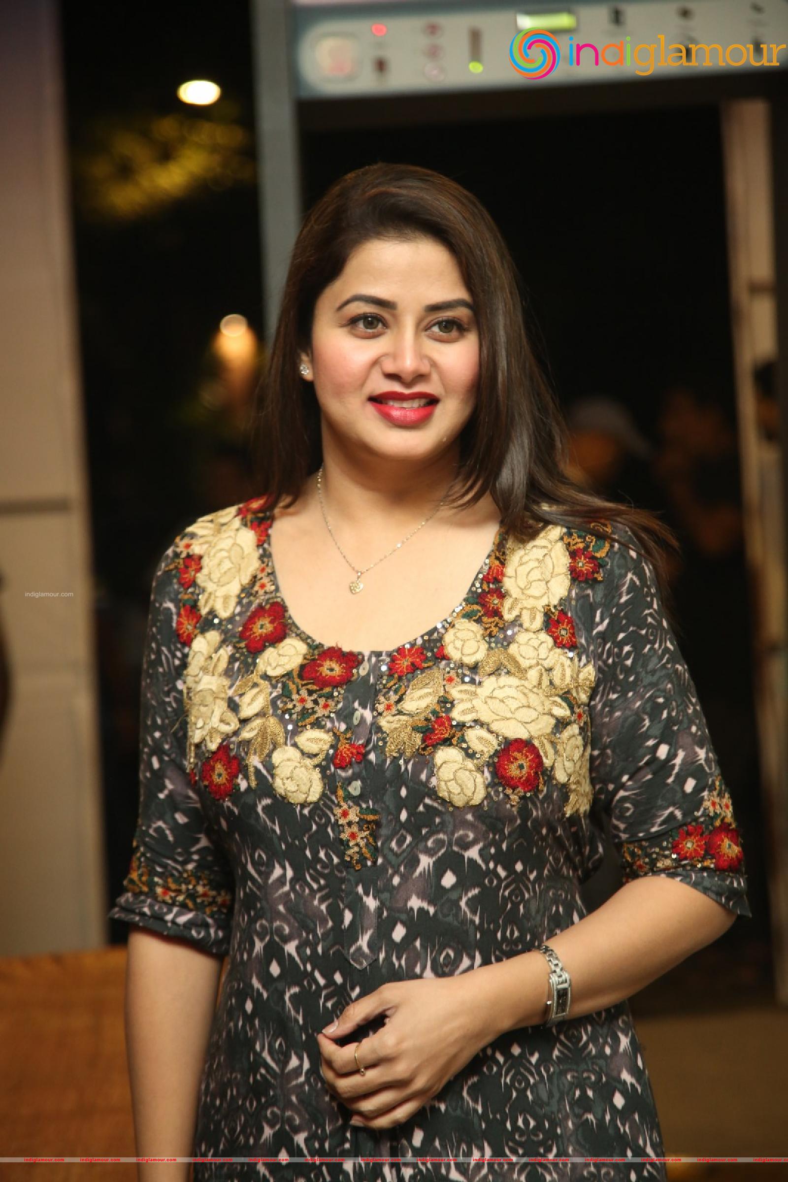 Sangeetha Actress hd photo
