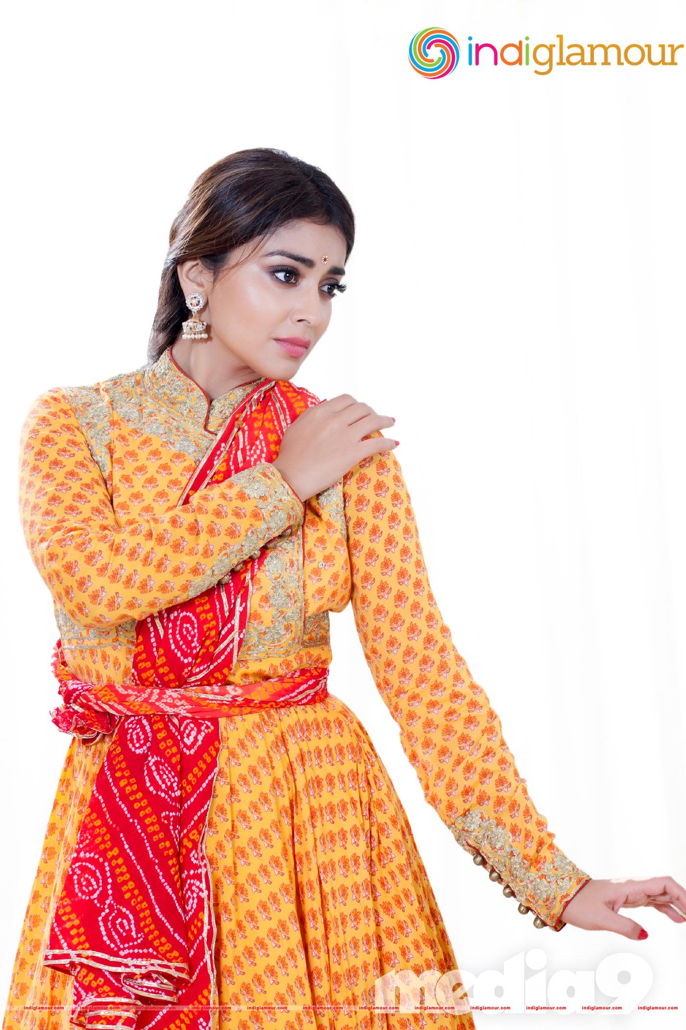 Shriya Saran Actress hd photo