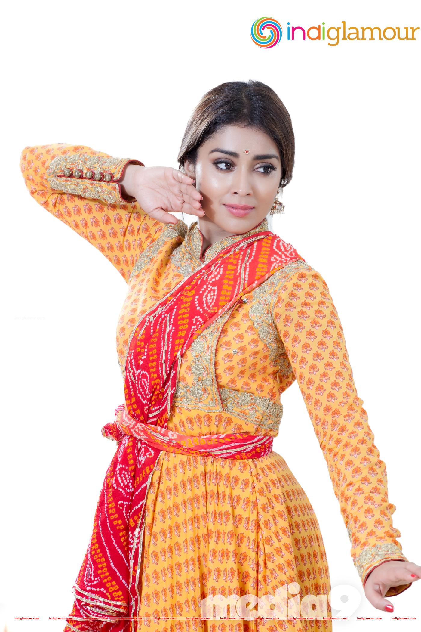 Shriya Saran Actress hd photo