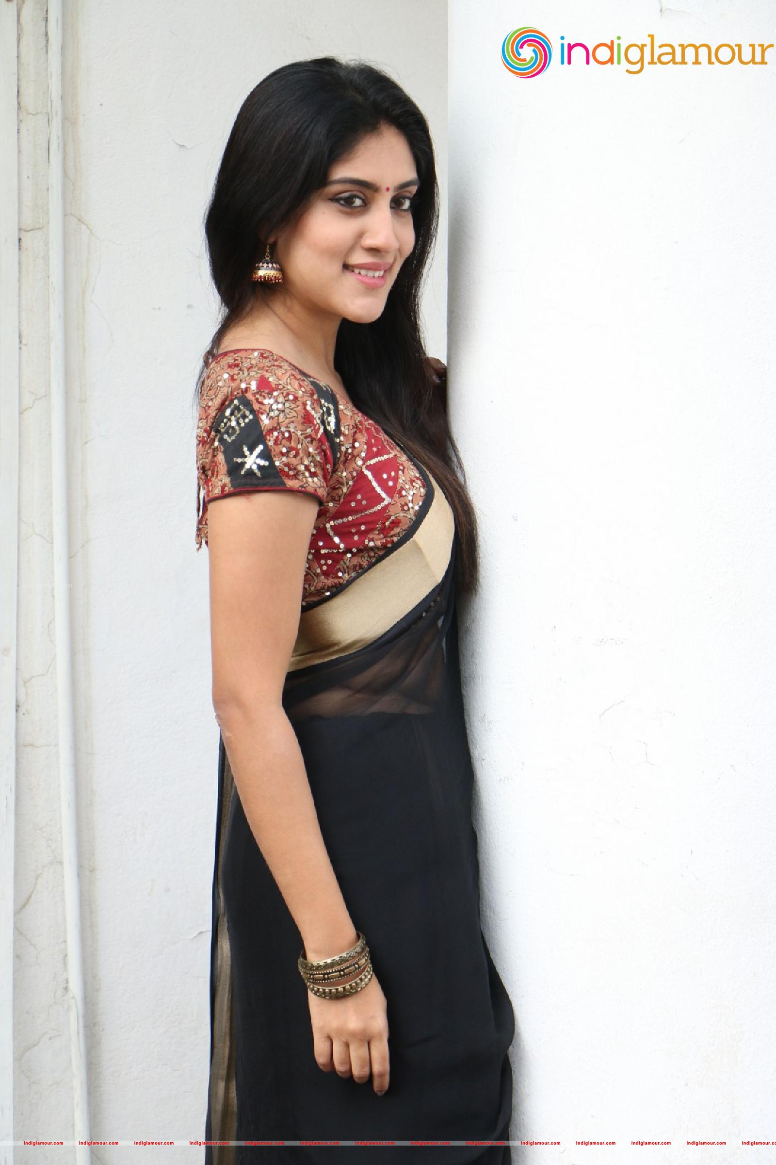 Dhanya Balakrishna Actress hd photo