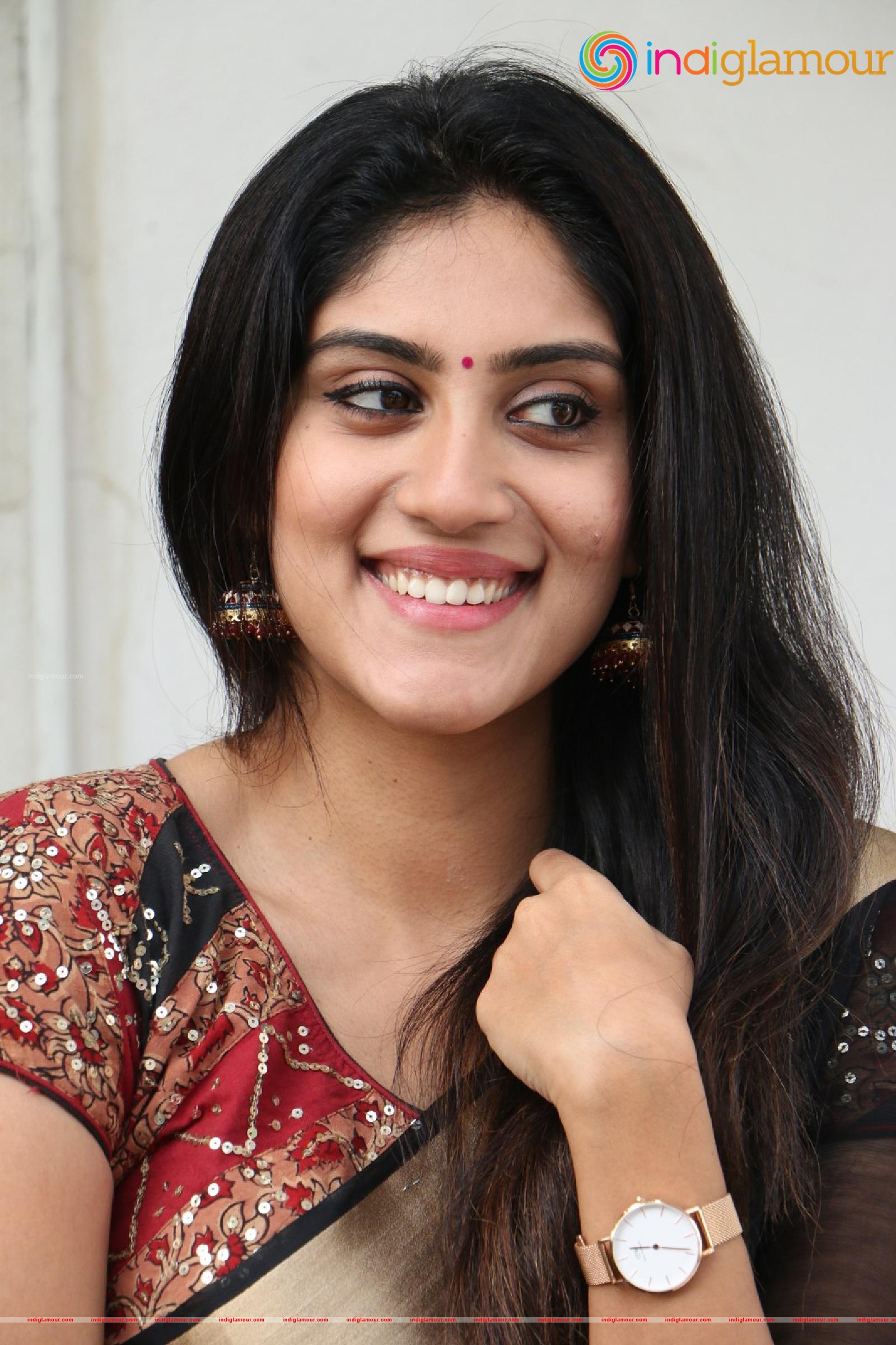 Dhanya Balakrishna Actress hd photo