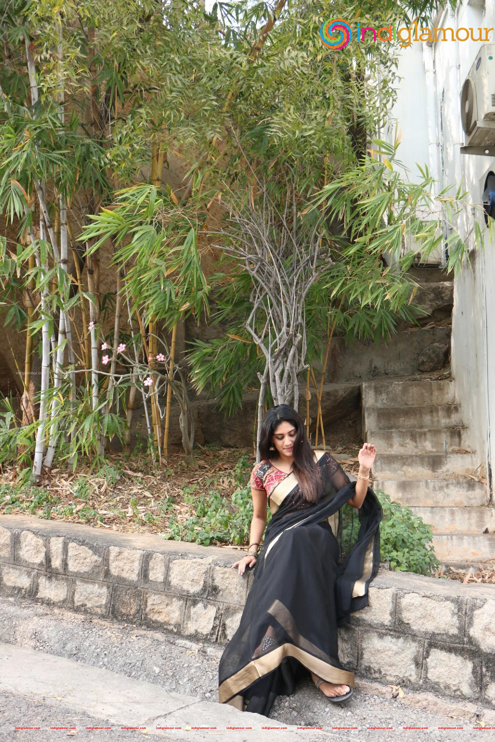 Dhanya Balakrishna Actress hd photo