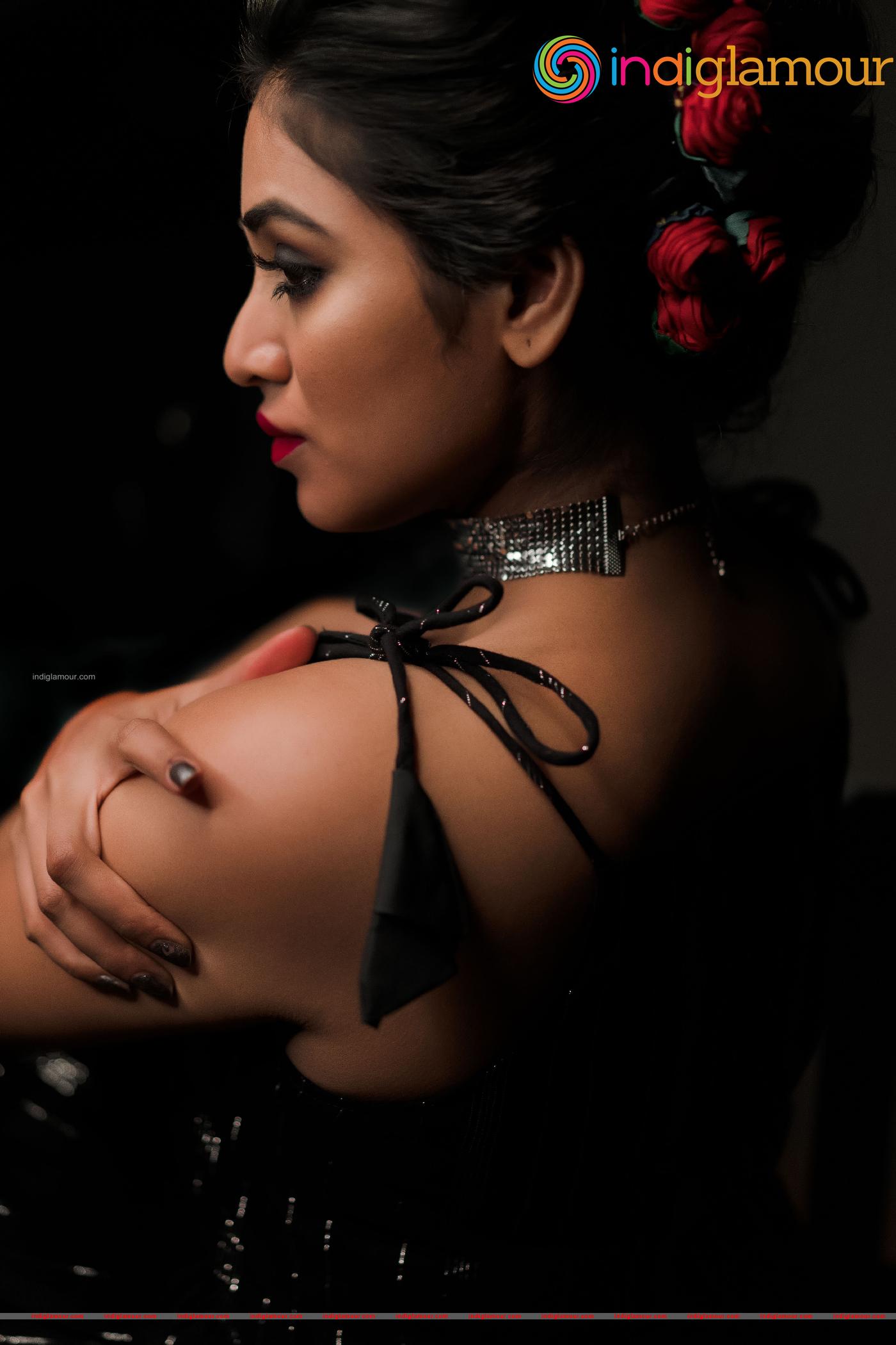 Indhuja Ravichandran Actress hd photo