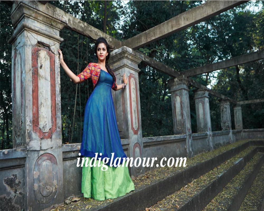 Keerthi Suresh Actress hd photo