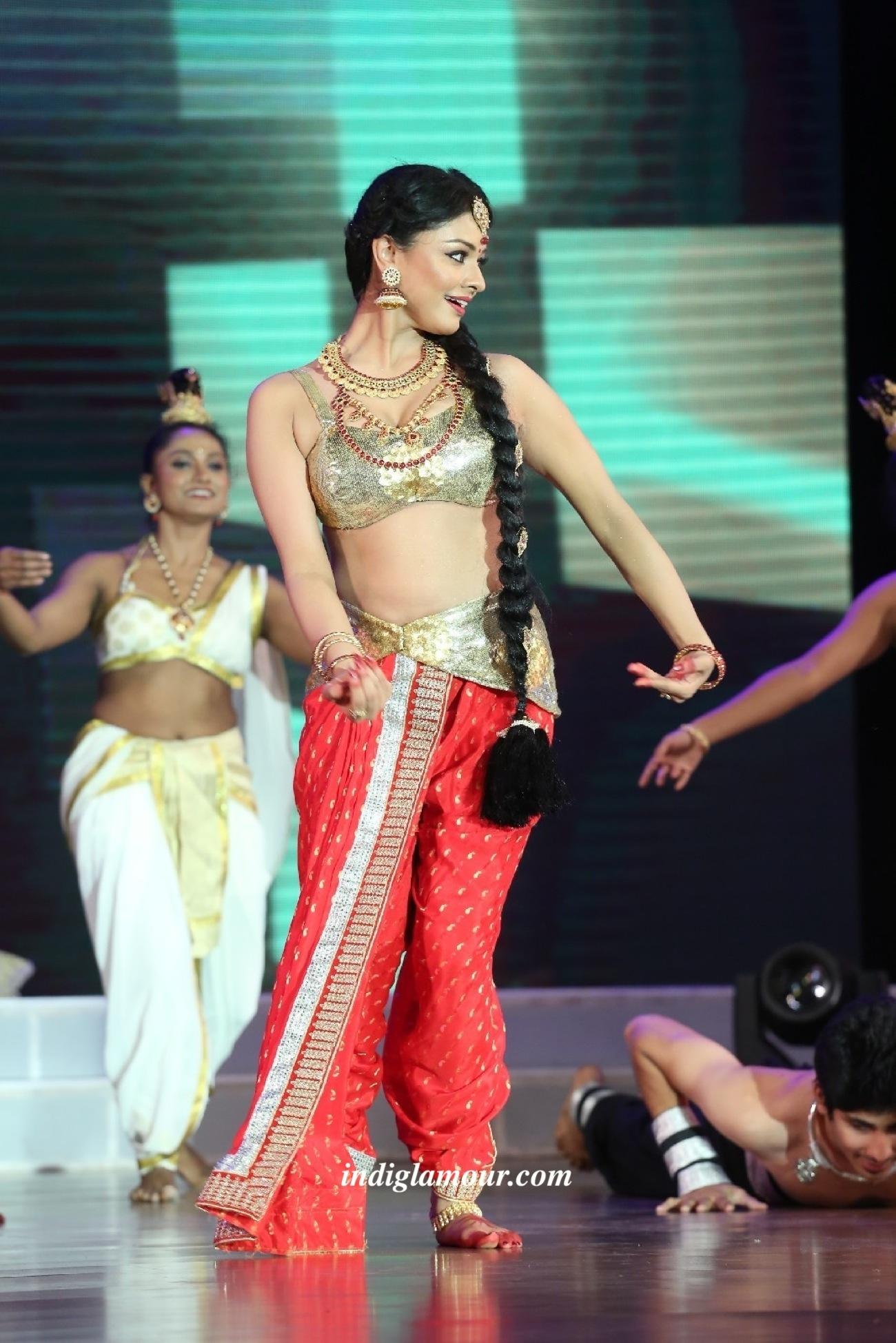 Pooja Kumar Actress hd photo