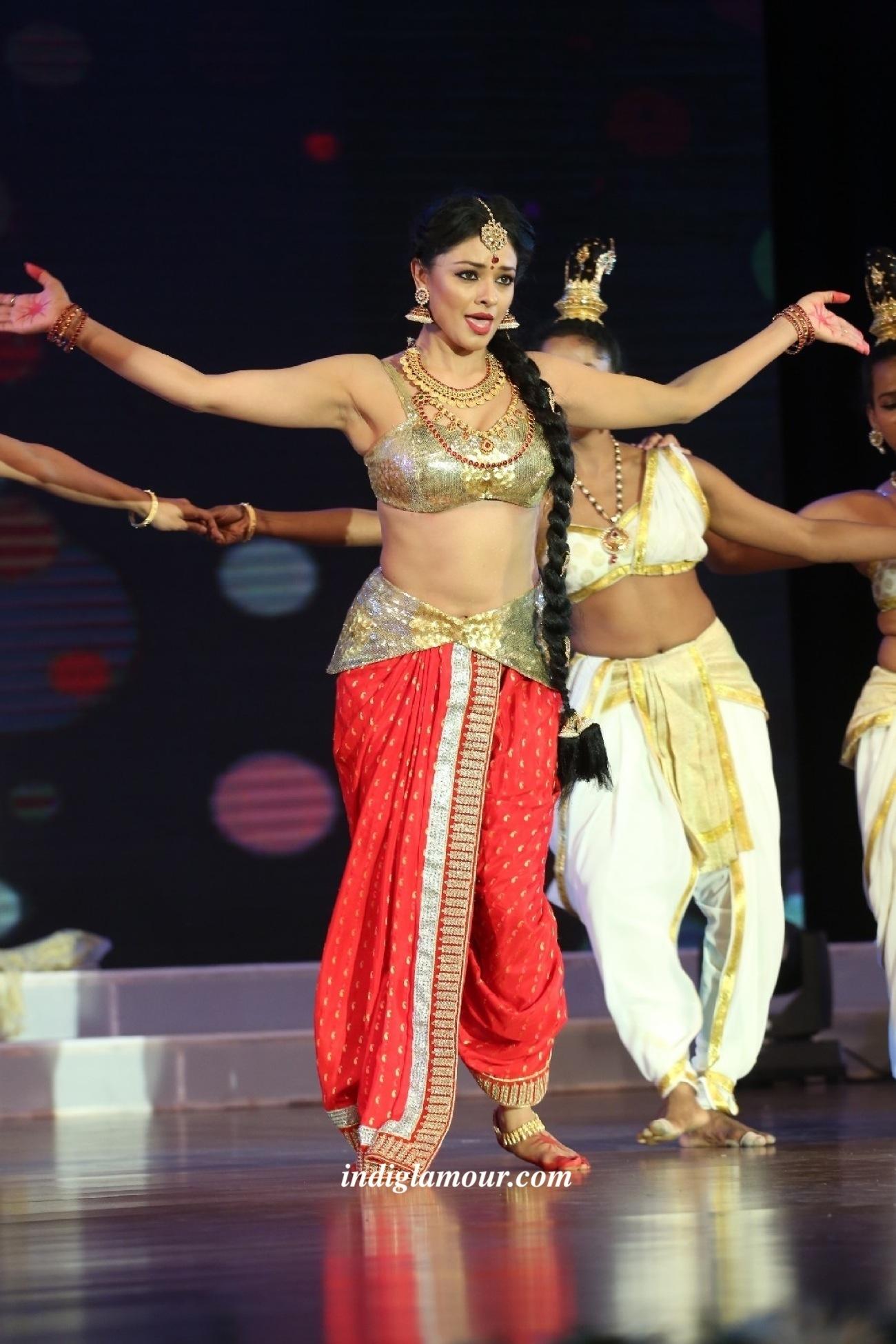 Pooja Kumar Actress hd photo