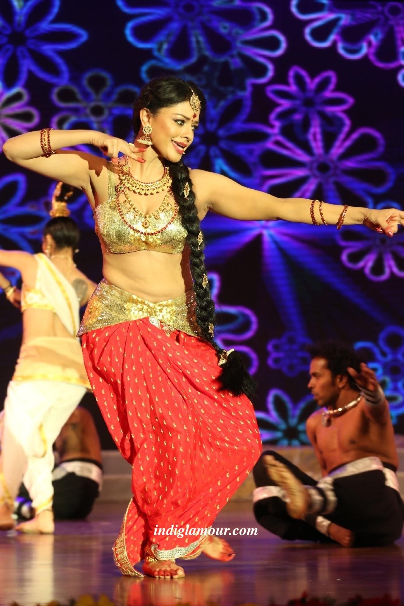 Pooja Kumar Actress hd photo