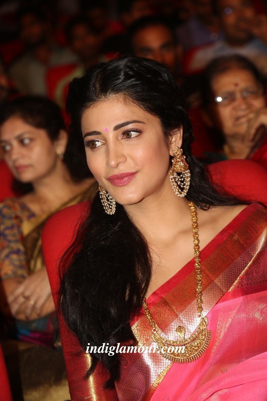 Shruti Haasan Actress hd photo