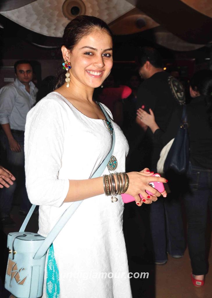 Genelia D'Souza Actress hd photo