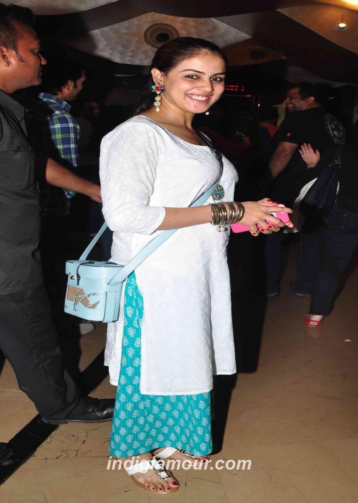 Genelia D'Souza Actress hd photo