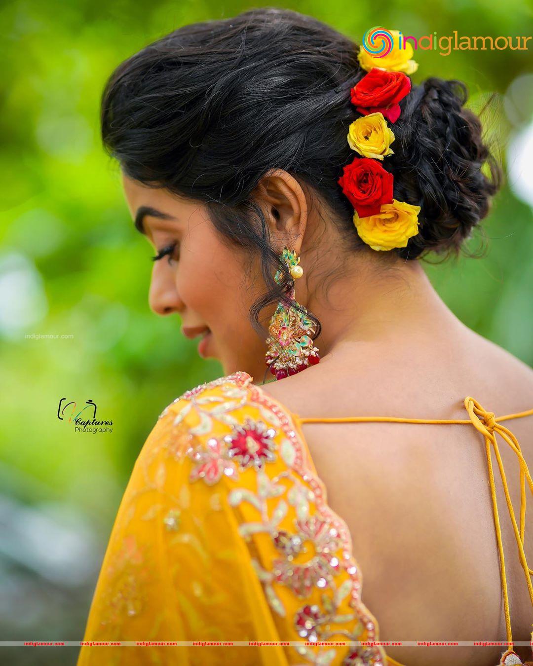 Poorna Actress hd photo
