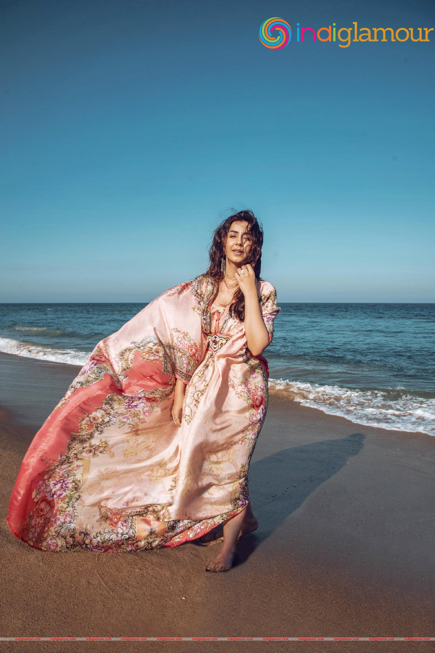 Nikki Galrani Actress hd photo