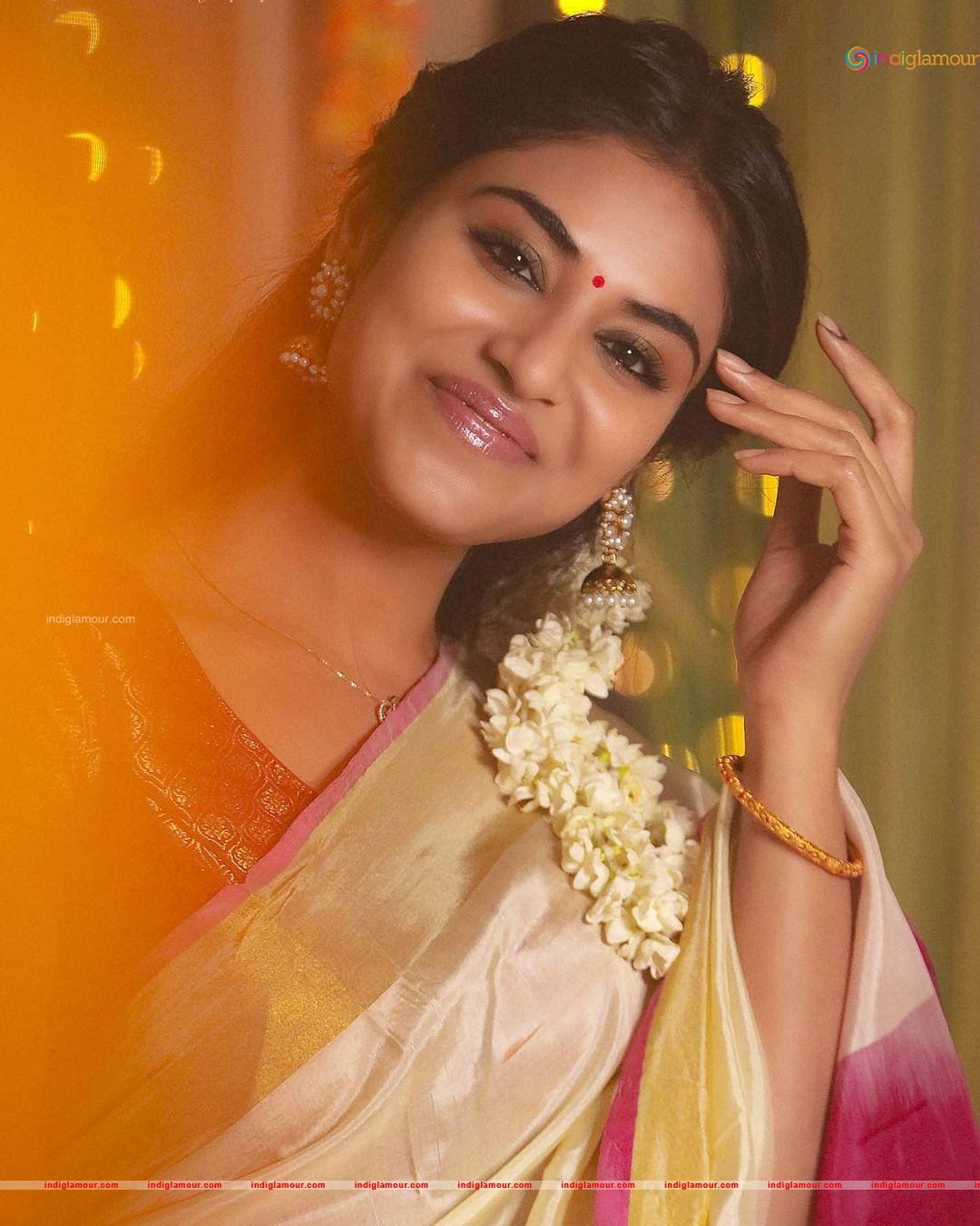 Indhuja Ravichandran Actress hd photo