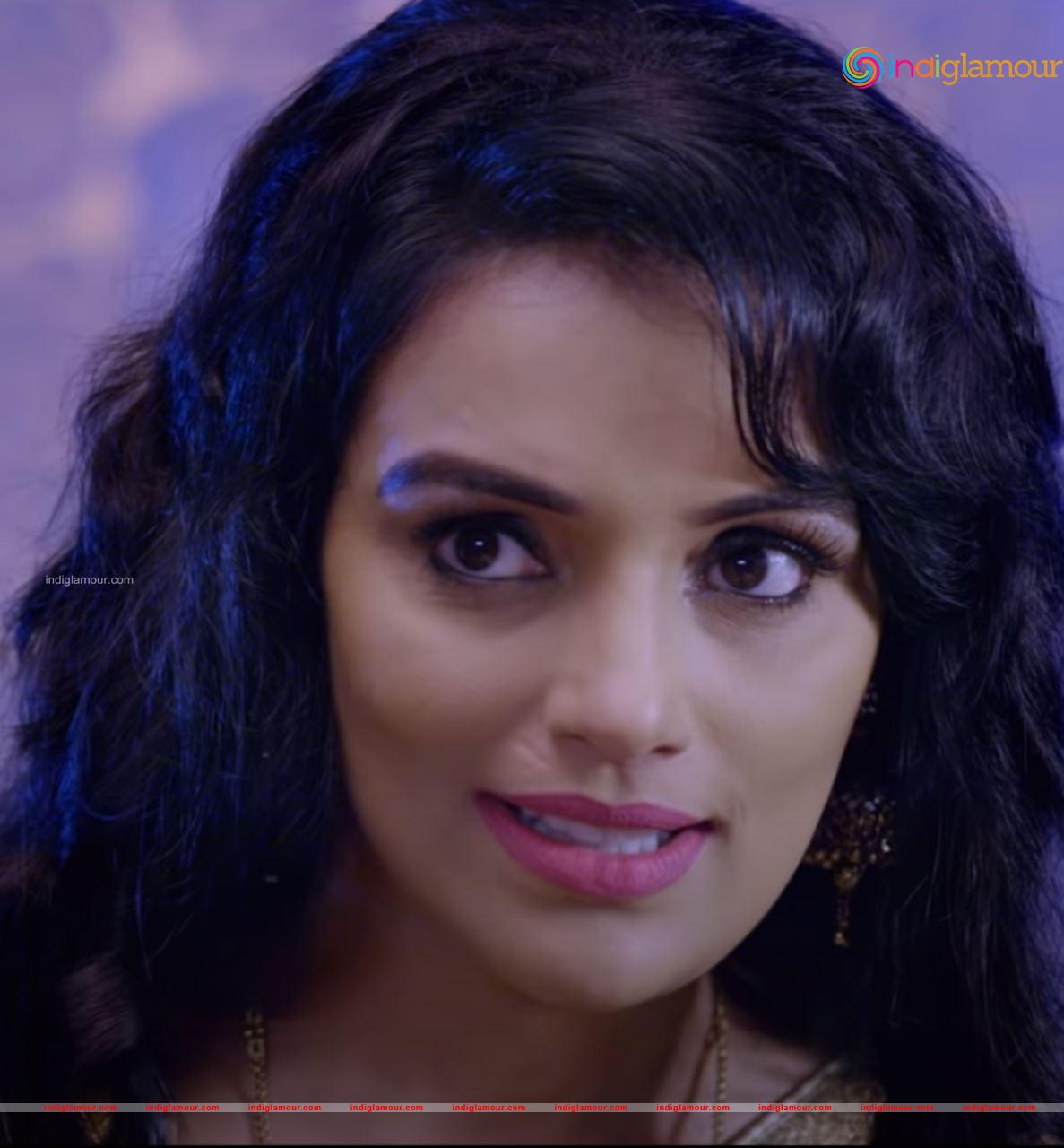 Shweta Menon Actress hd photo