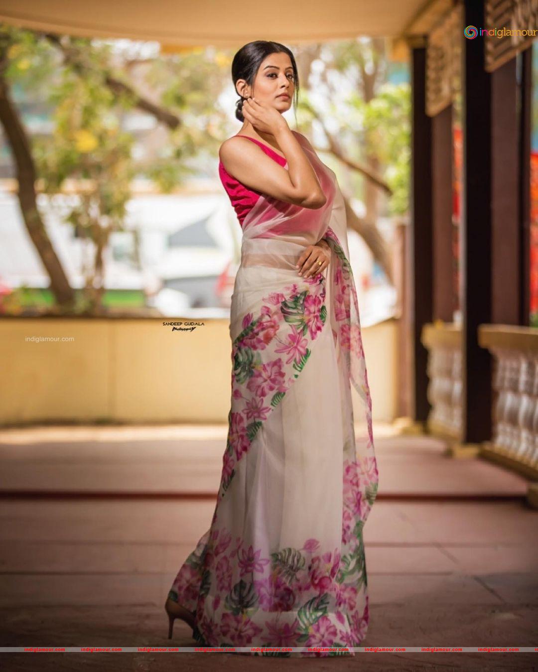 Priya Mani Actress hd photo