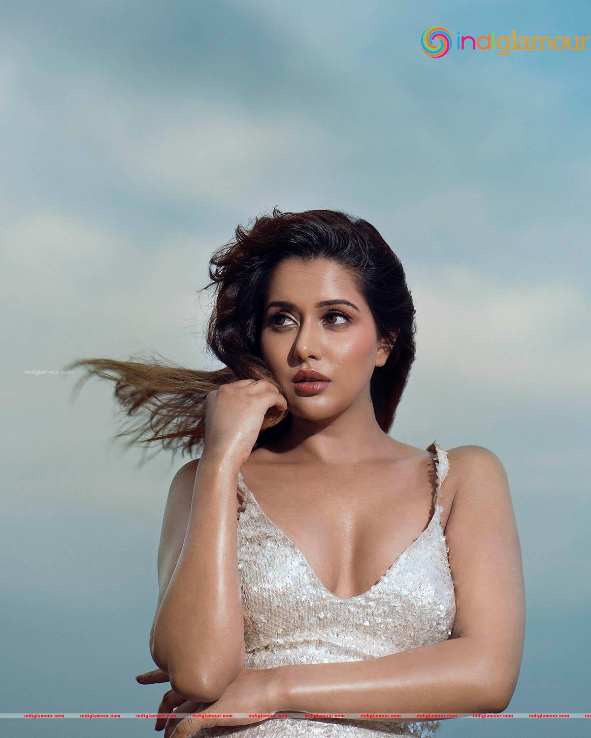 Raiza Wilson Actress hd photo