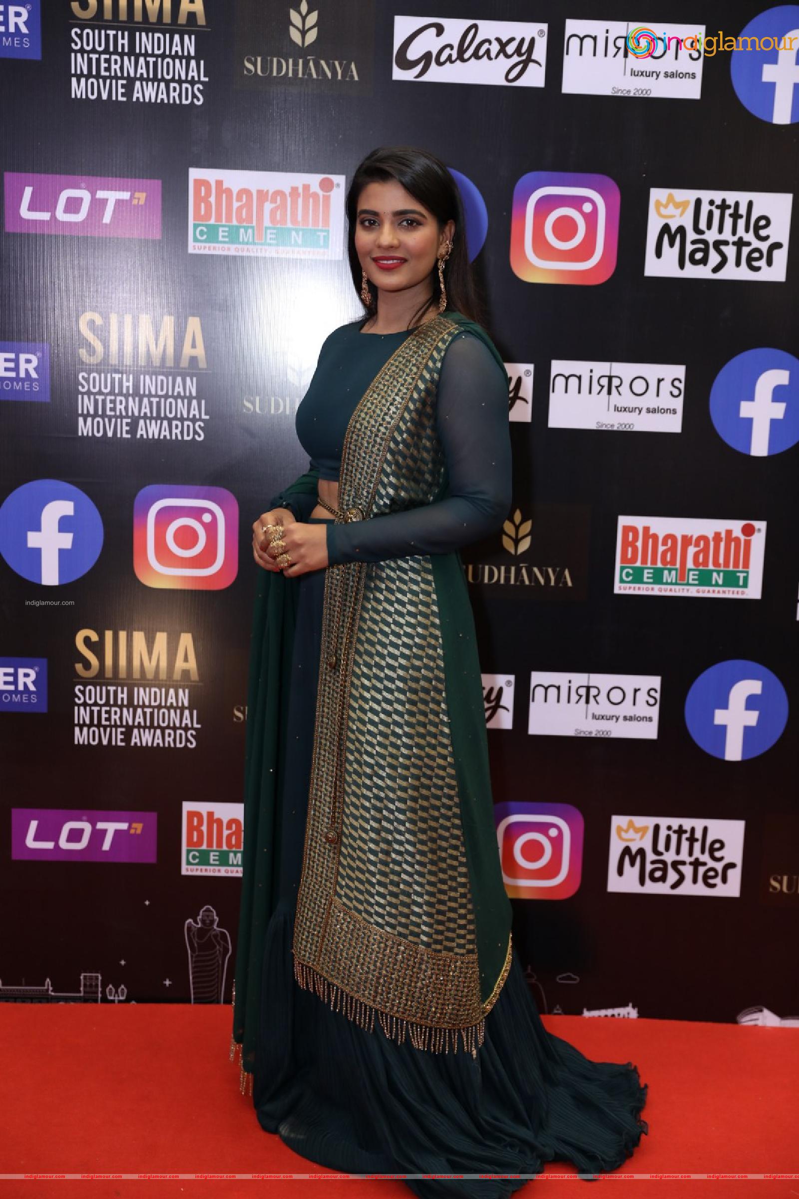 Aishwarya Rajesh Actress hd photo