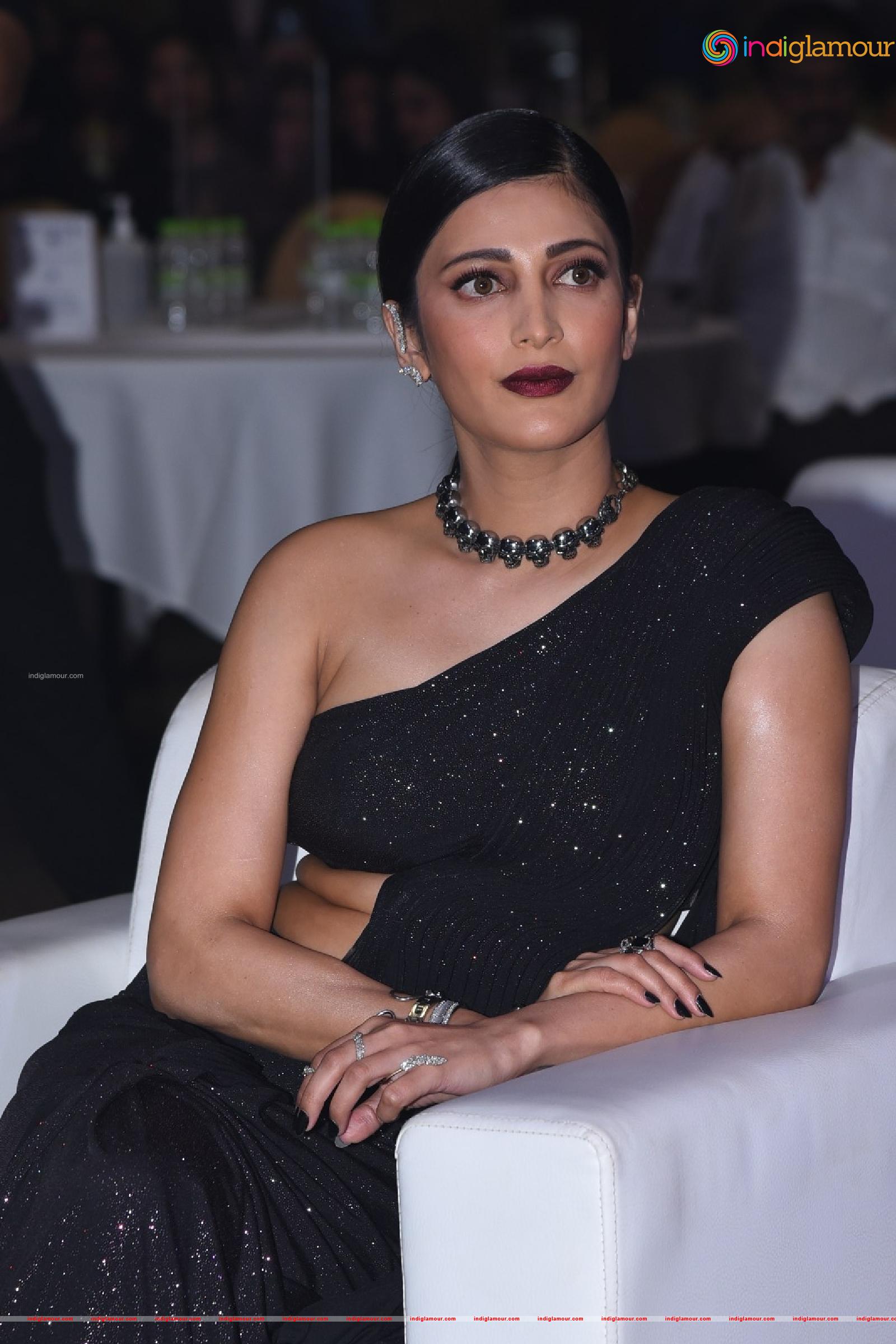 Shruti Hassan Actress hd photo