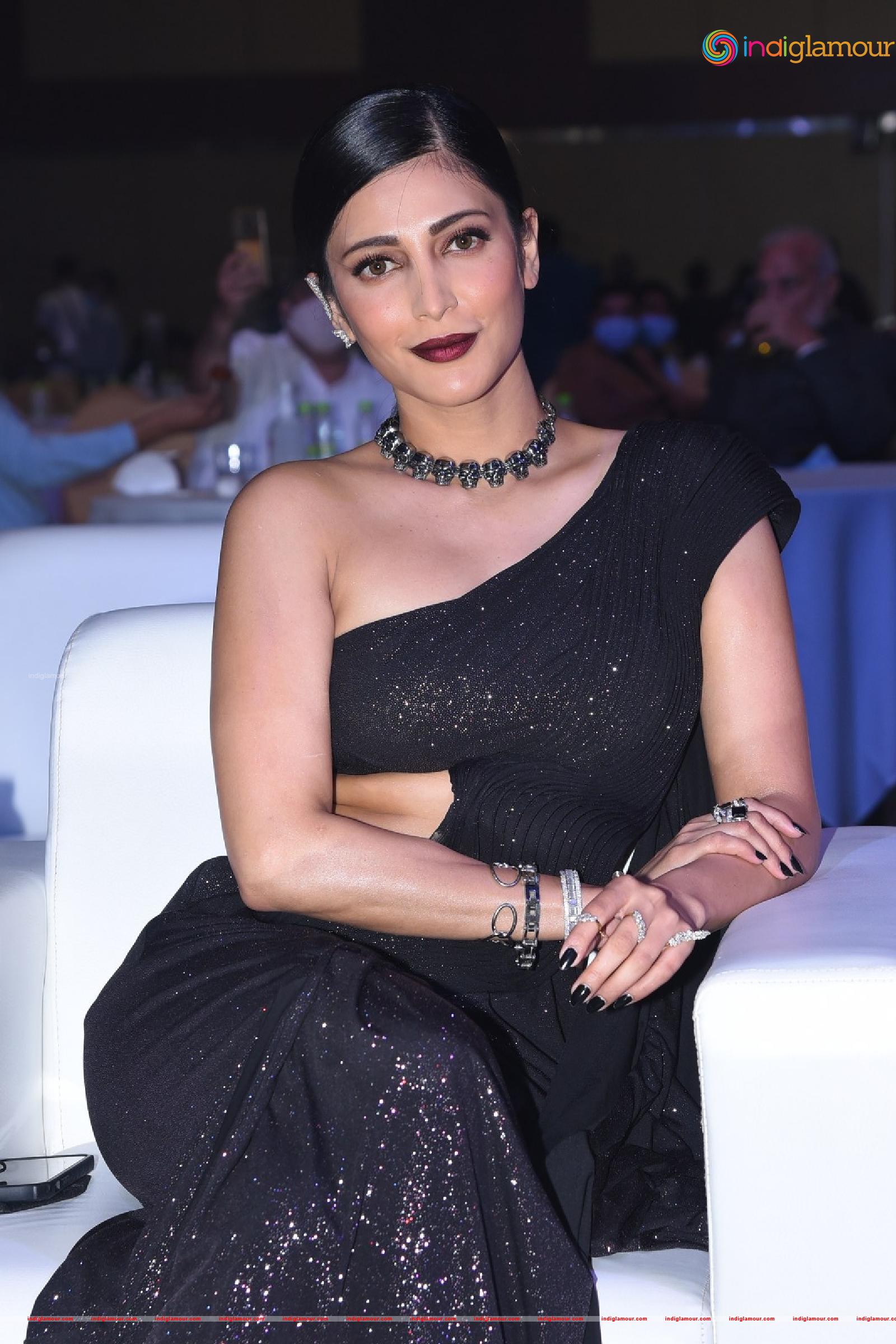 Shruti Hassan Actress hd photo