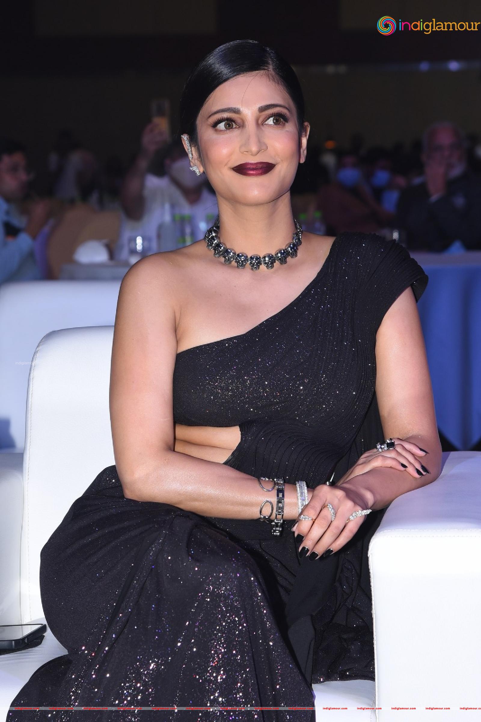 Shruti Hassan Actress hd photo