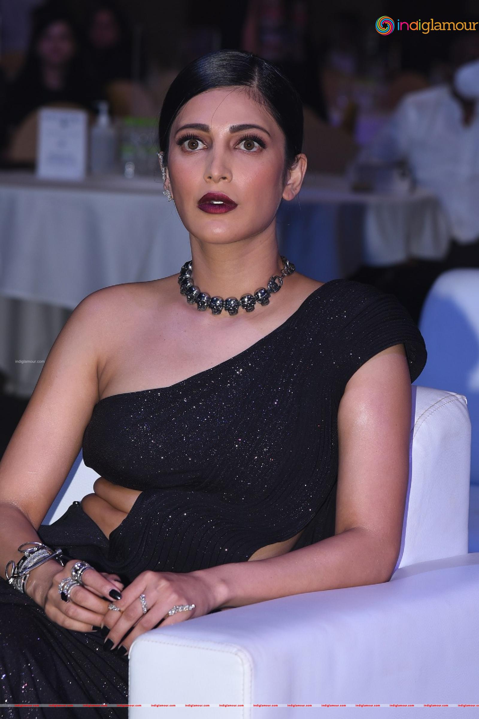 Shruti Hassan Actress hd photo