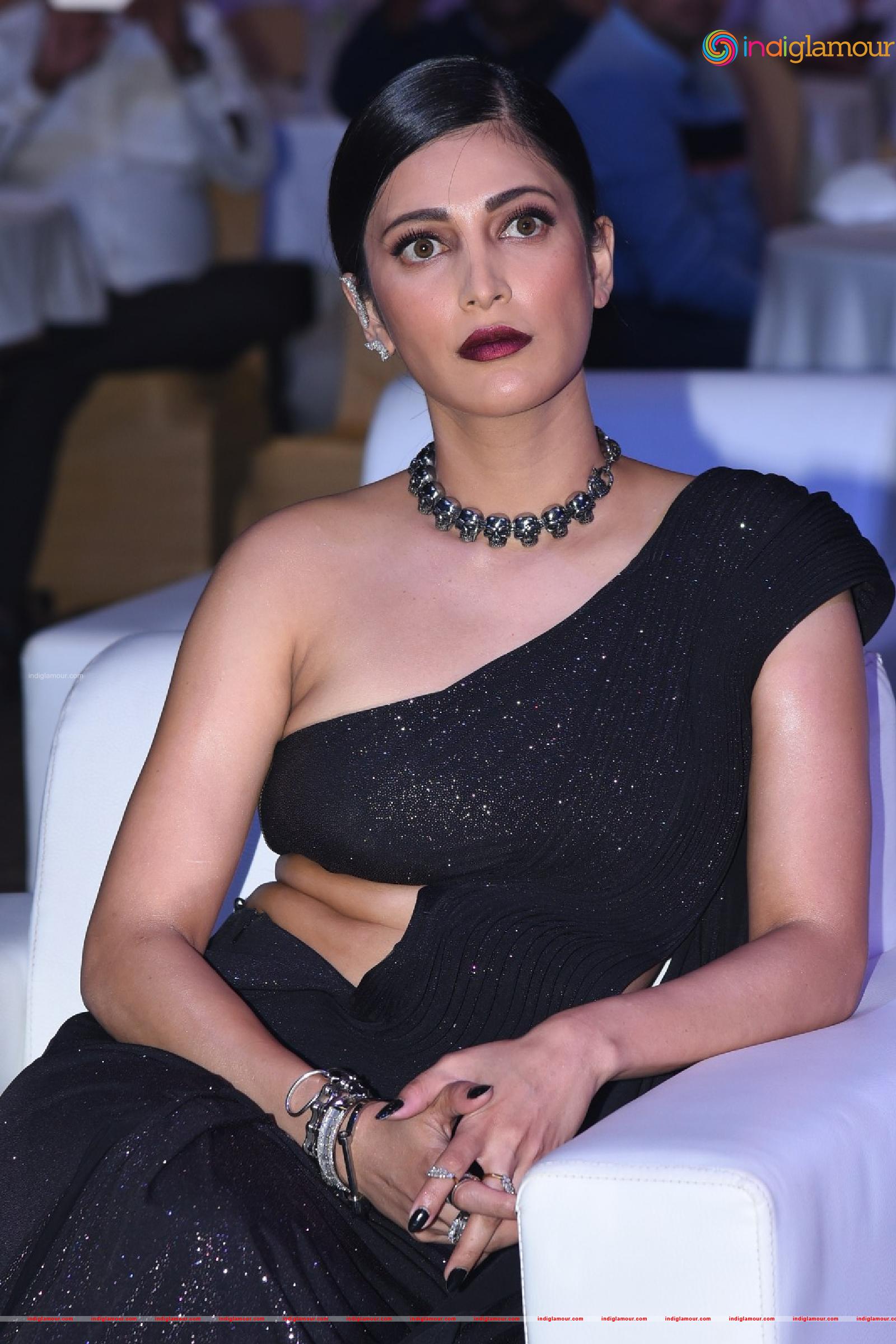 Shruti Hassan Actress hd photo