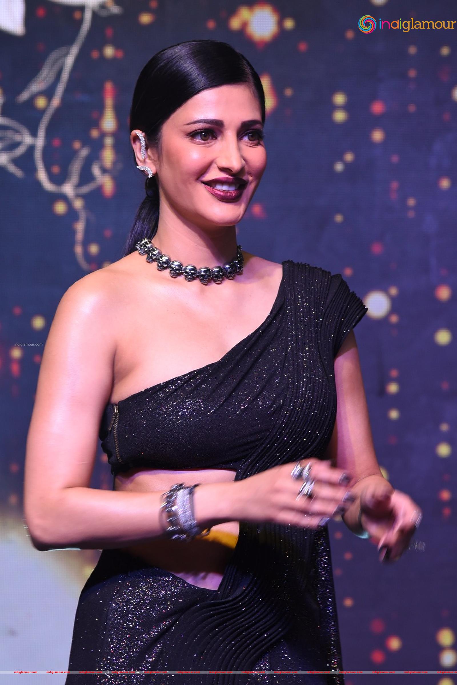 Shruti Hassan Actress hd photo