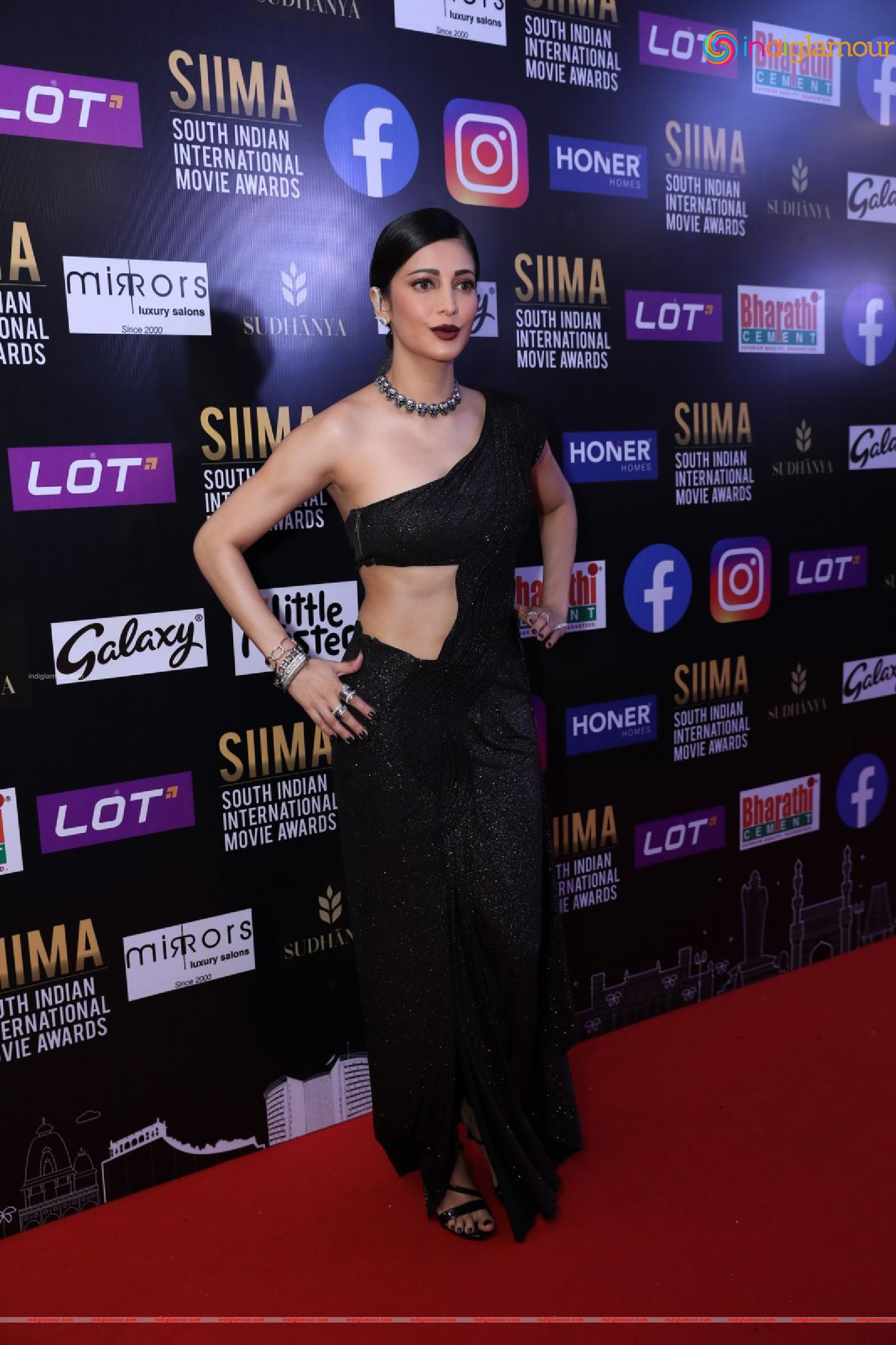 Shruti Hassan Actress hd photo