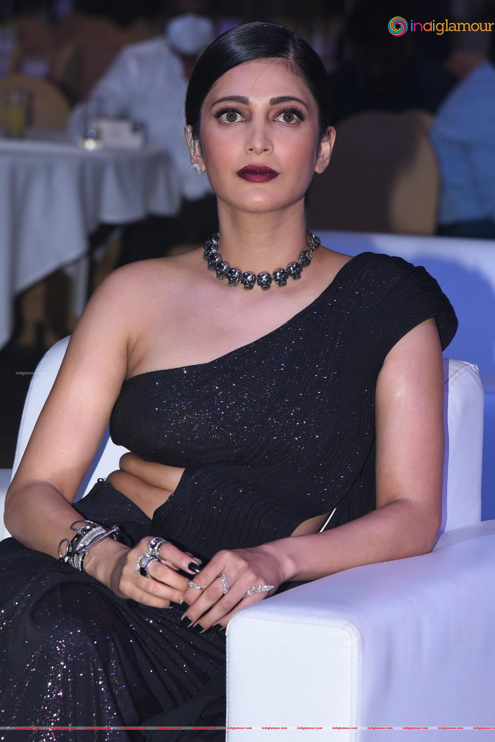Shruti Hassan Actress hd photo