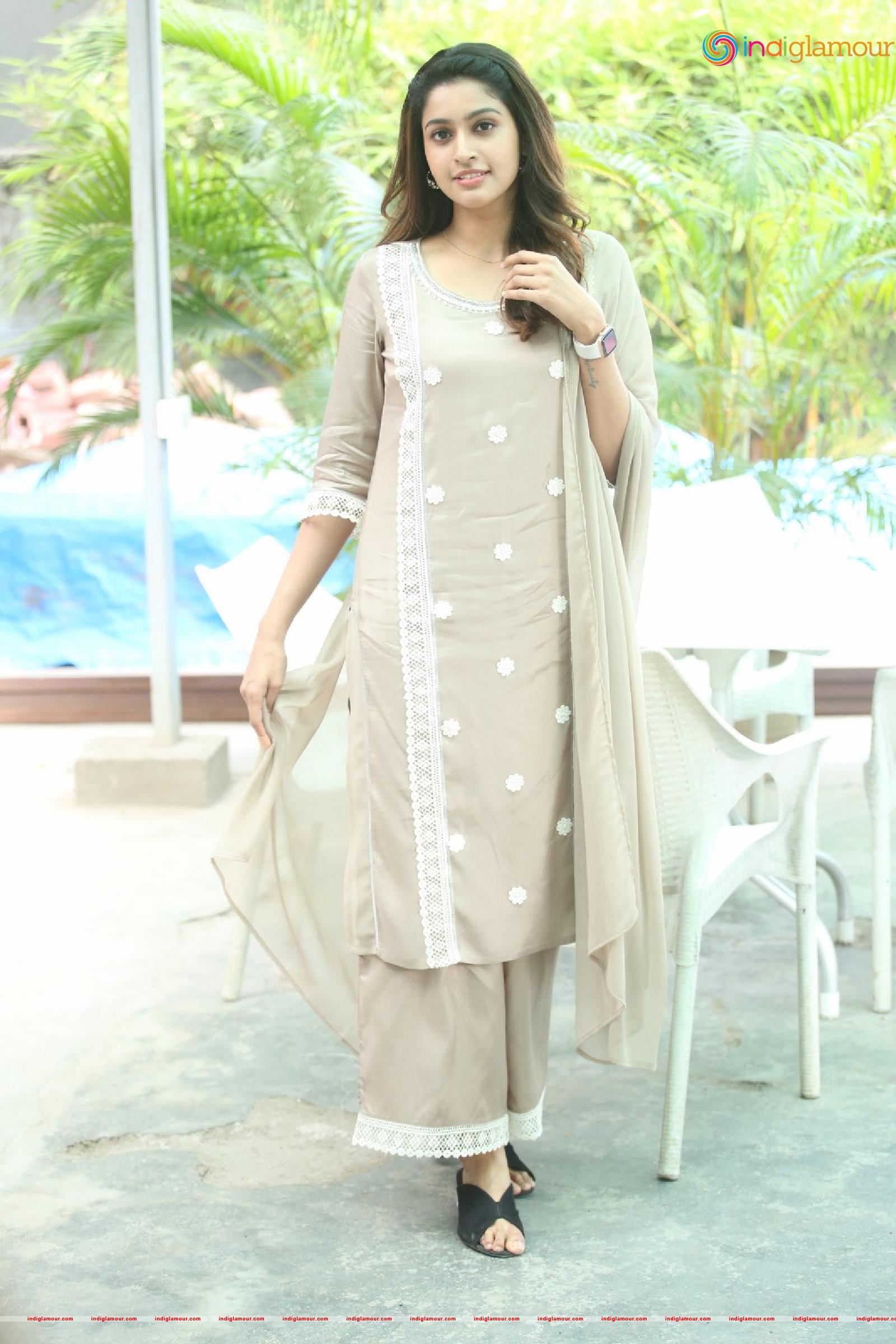 Tanya Ravichandran Actress hd photo