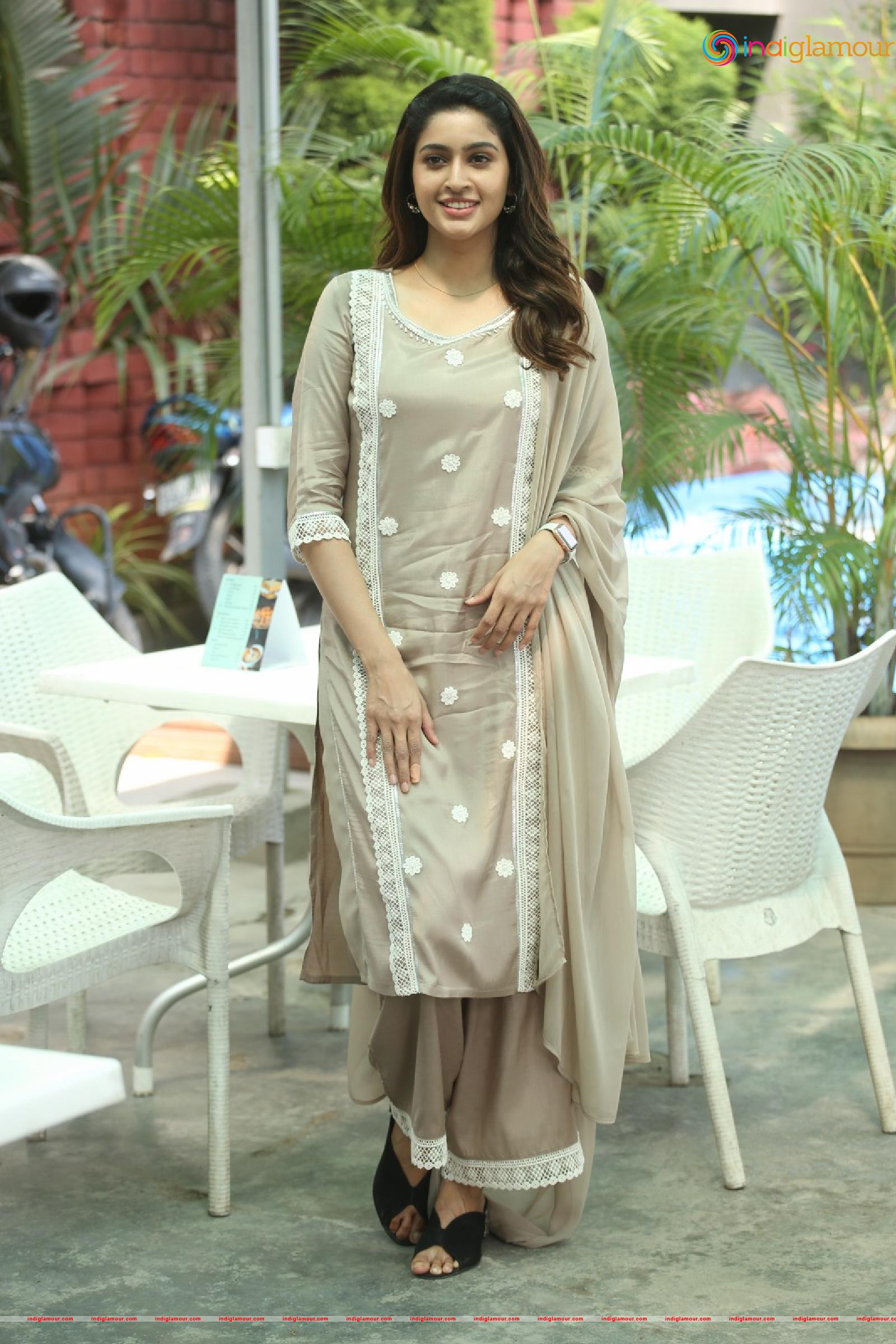 Tanya Ravichandran Actress hd photo