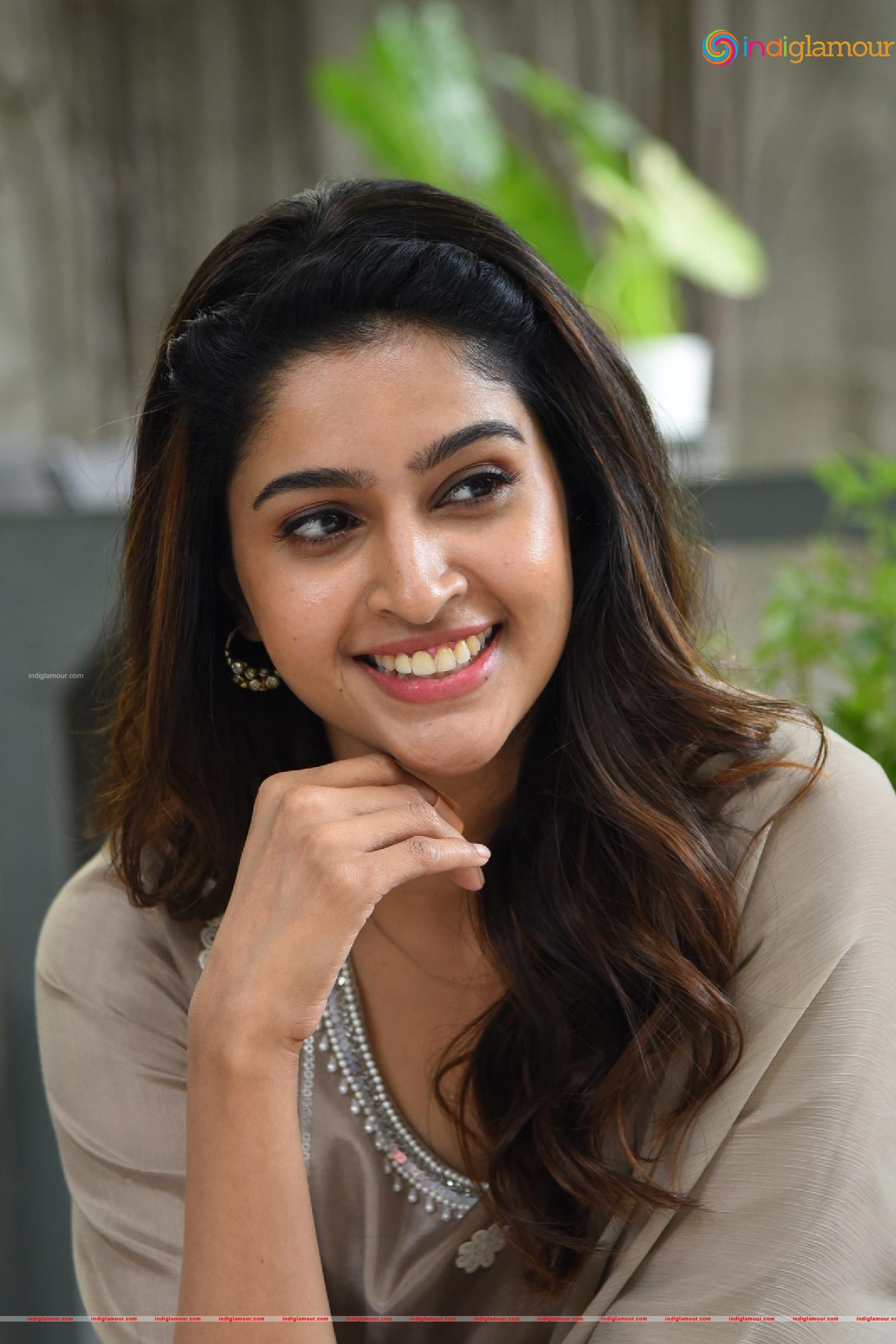 Tanya Ravichandran Actress hd photo