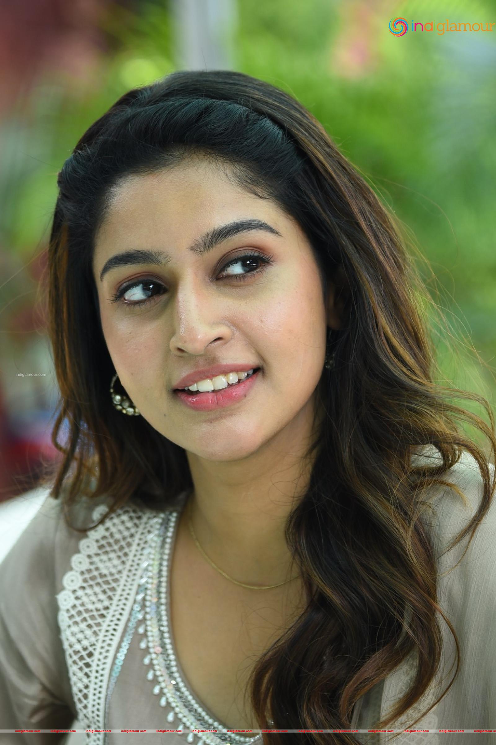 Tanya Ravichandran Actress hd photo