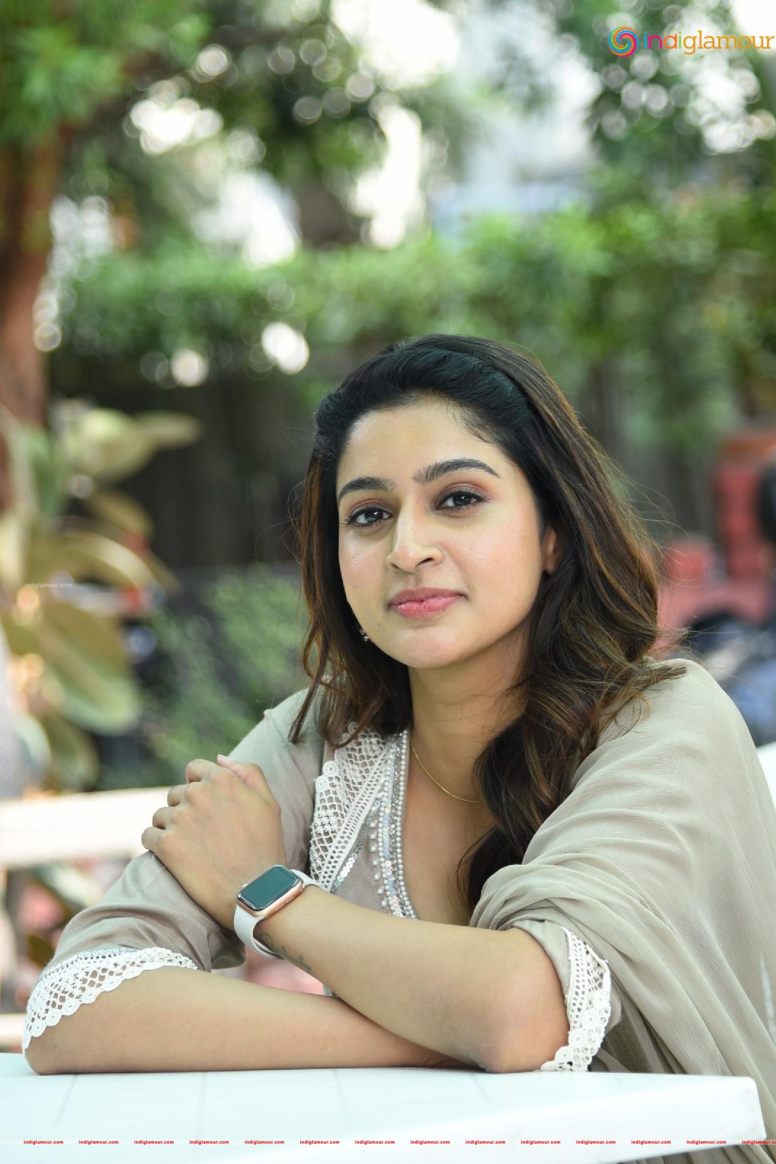Tanya Ravichandran Actress hd photo
