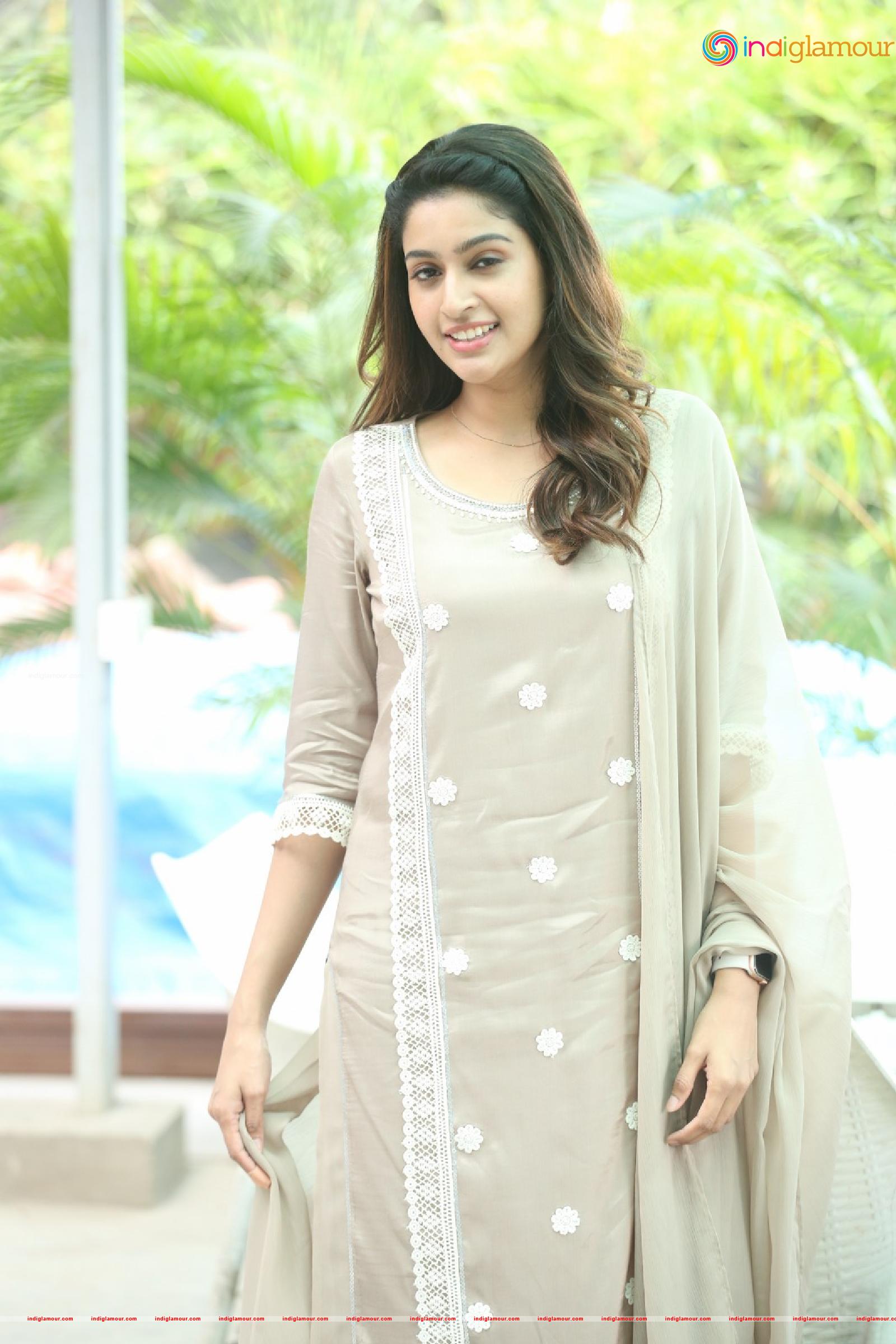Tanya Ravichandran Actress hd photo