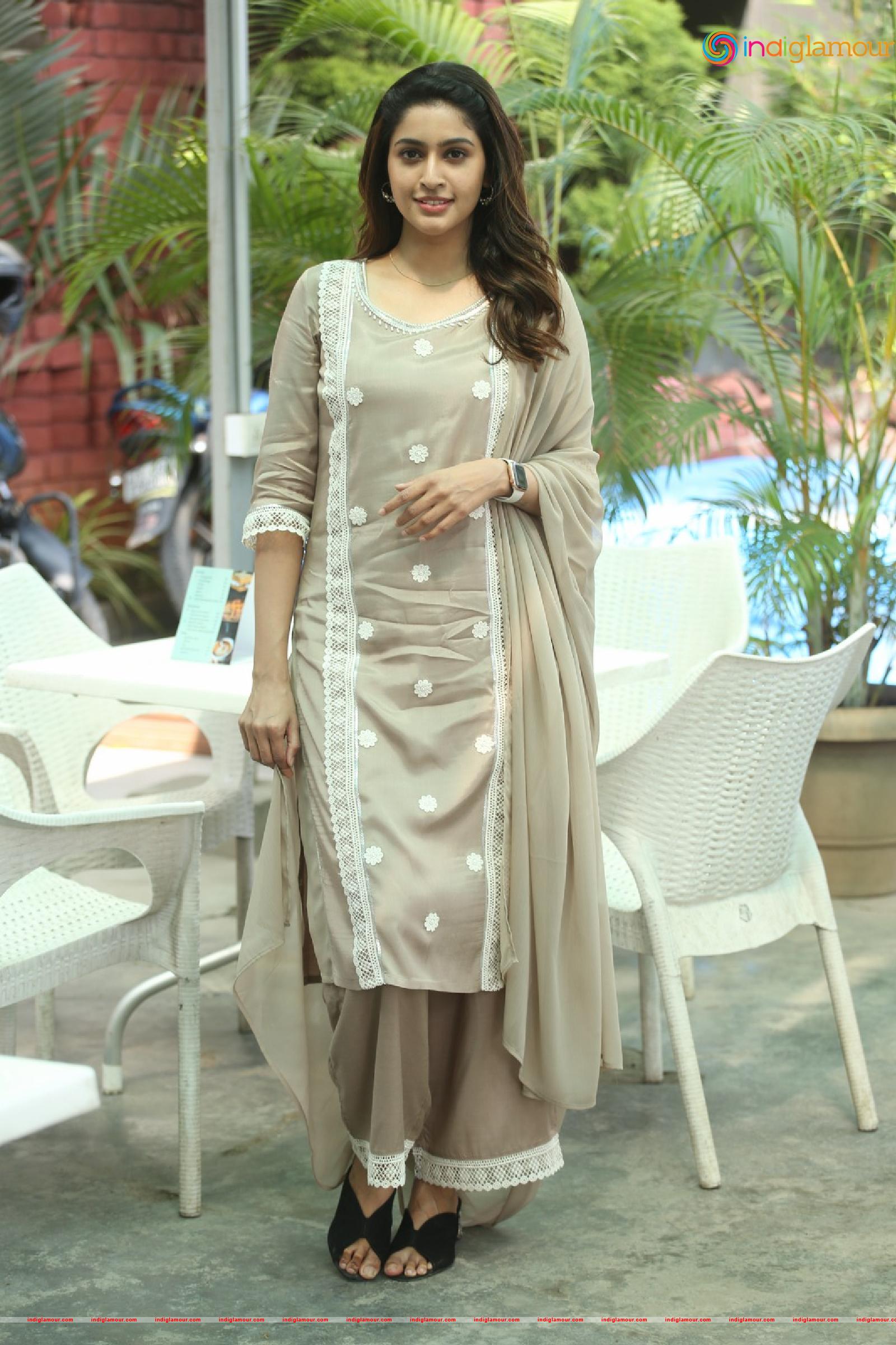 Tanya Ravichandran Actress hd photo