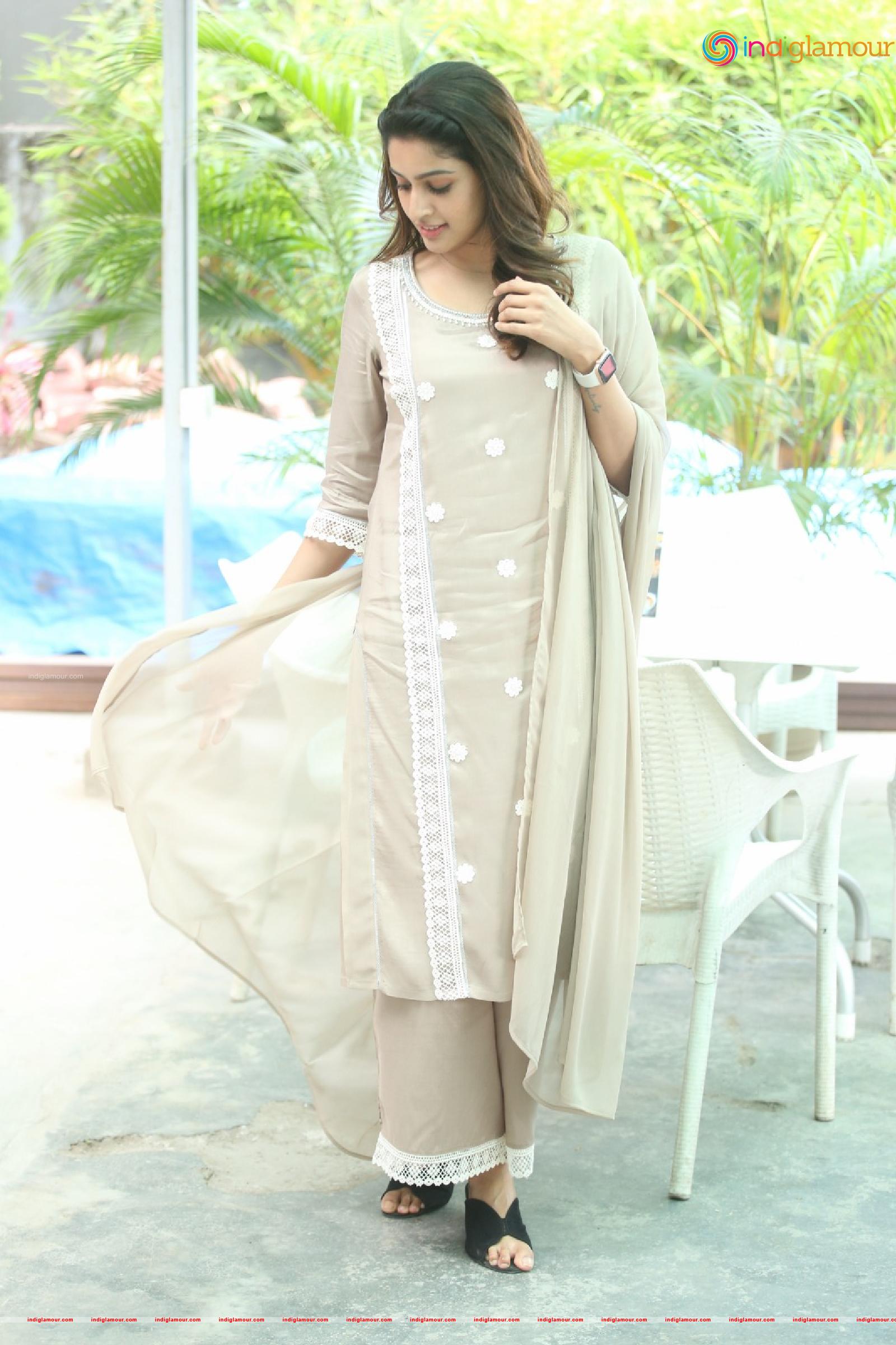 Tanya Ravichandran Actress hd photo