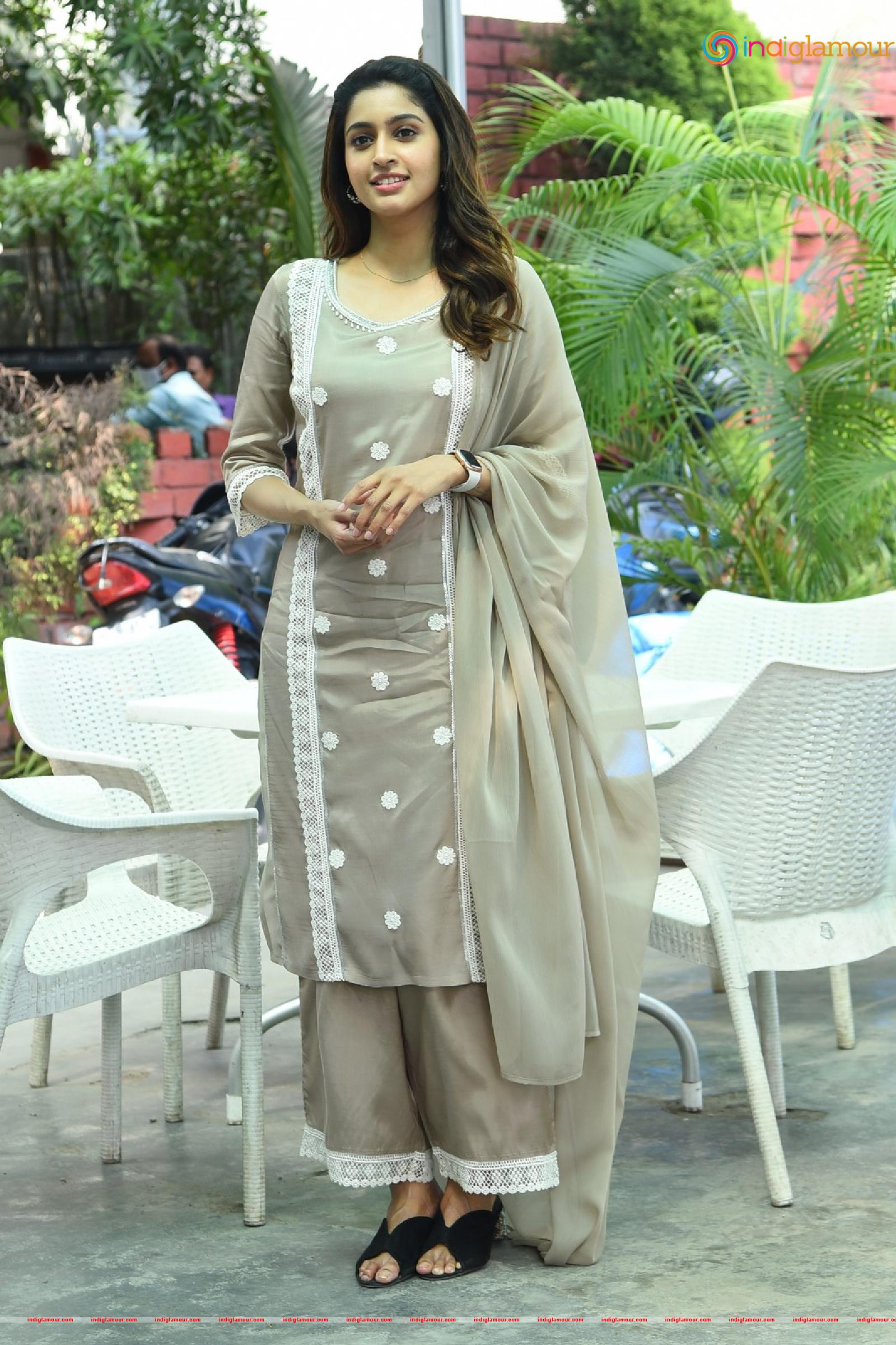 Tanya Ravichandran Actress hd photo