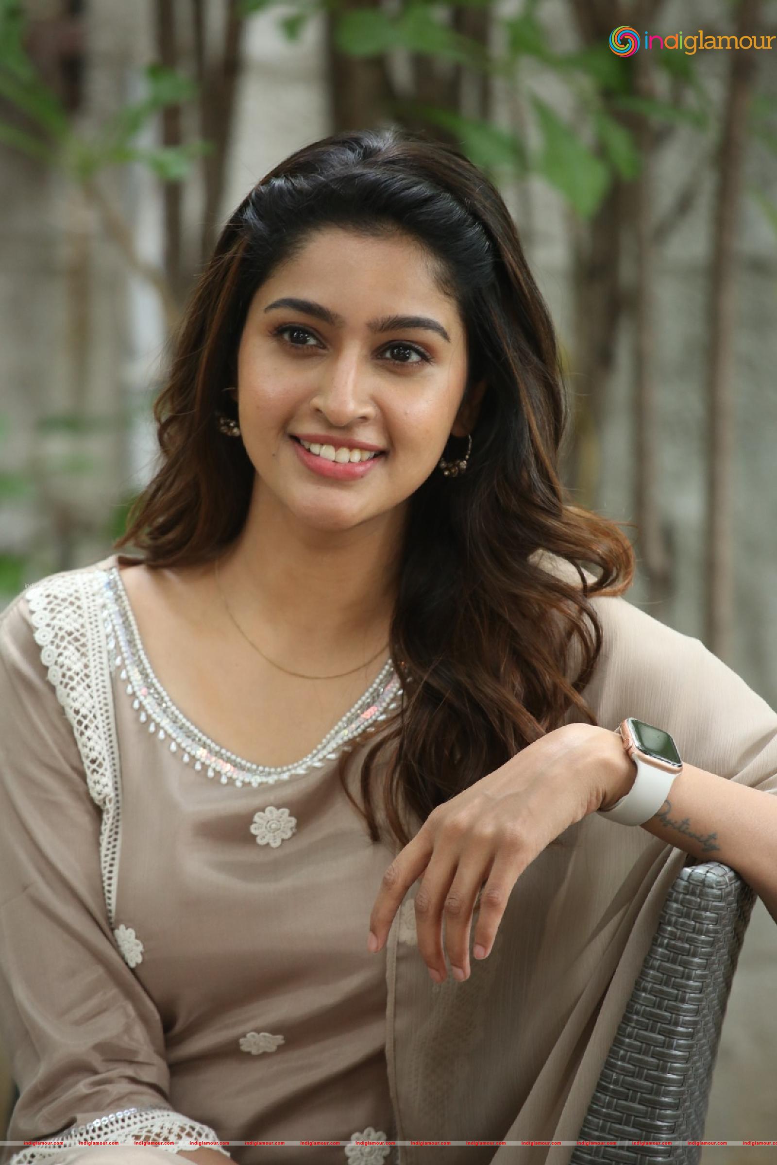 Tanya Ravichandran Actress hd photo