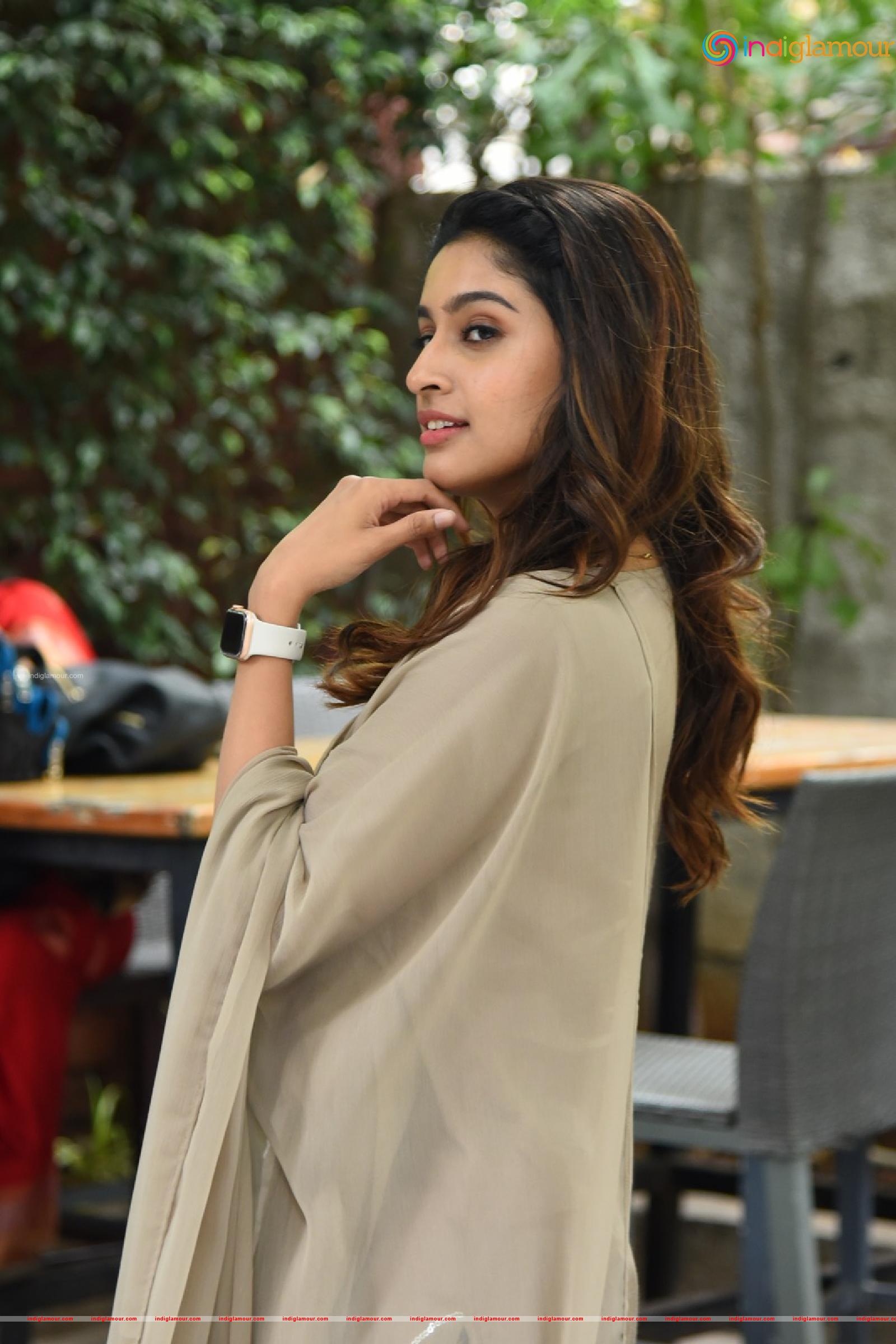 Tanya Ravichandran Actress hd photo