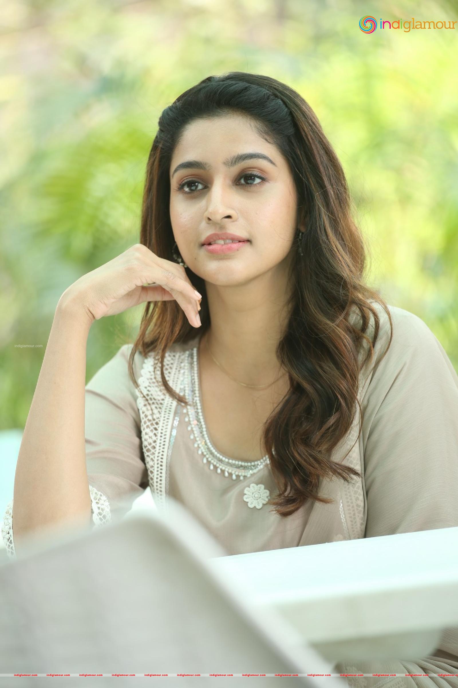 Tanya Ravichandran Actress hd photo