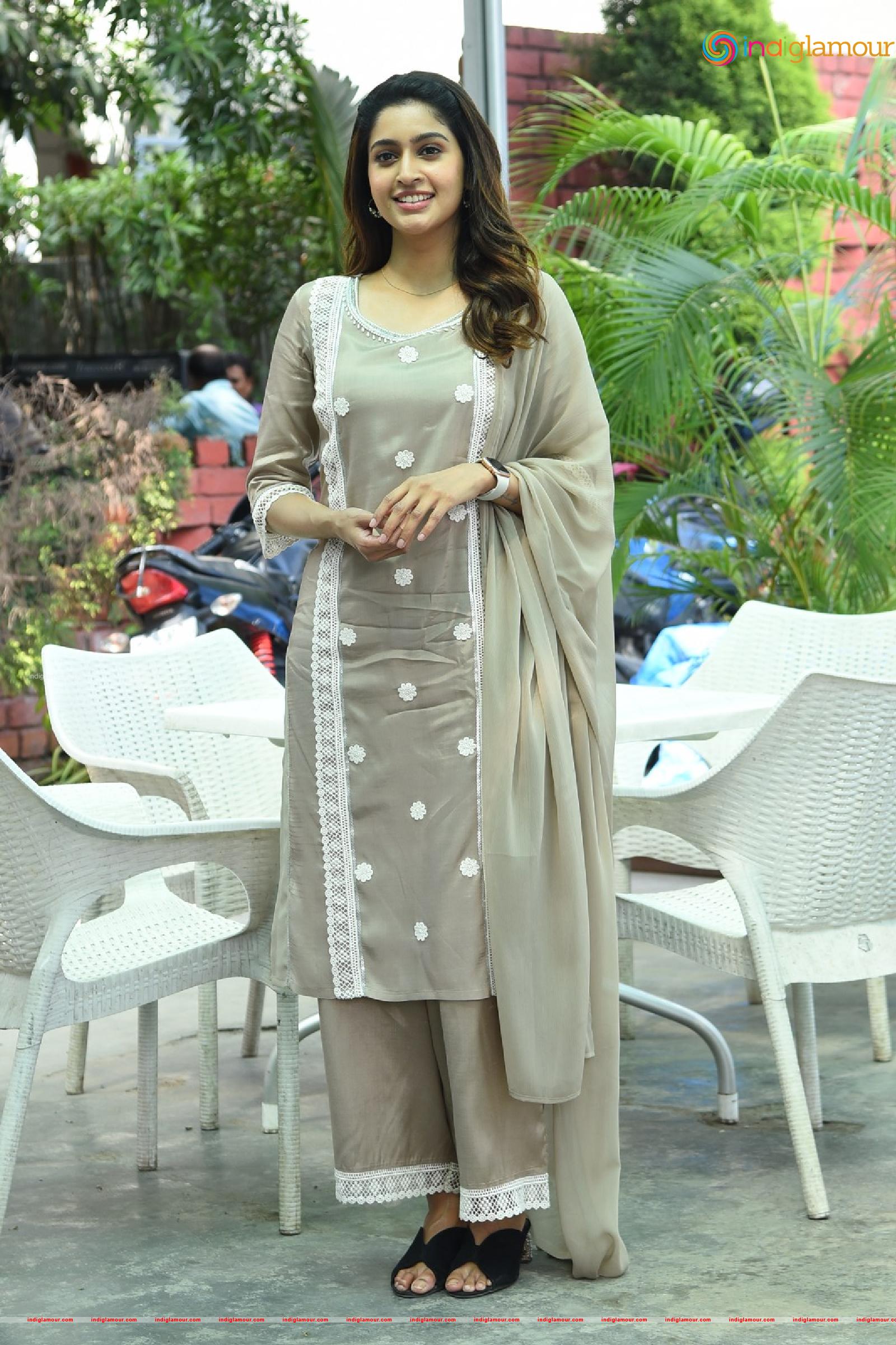 Tanya Ravichandran Actress hd photo