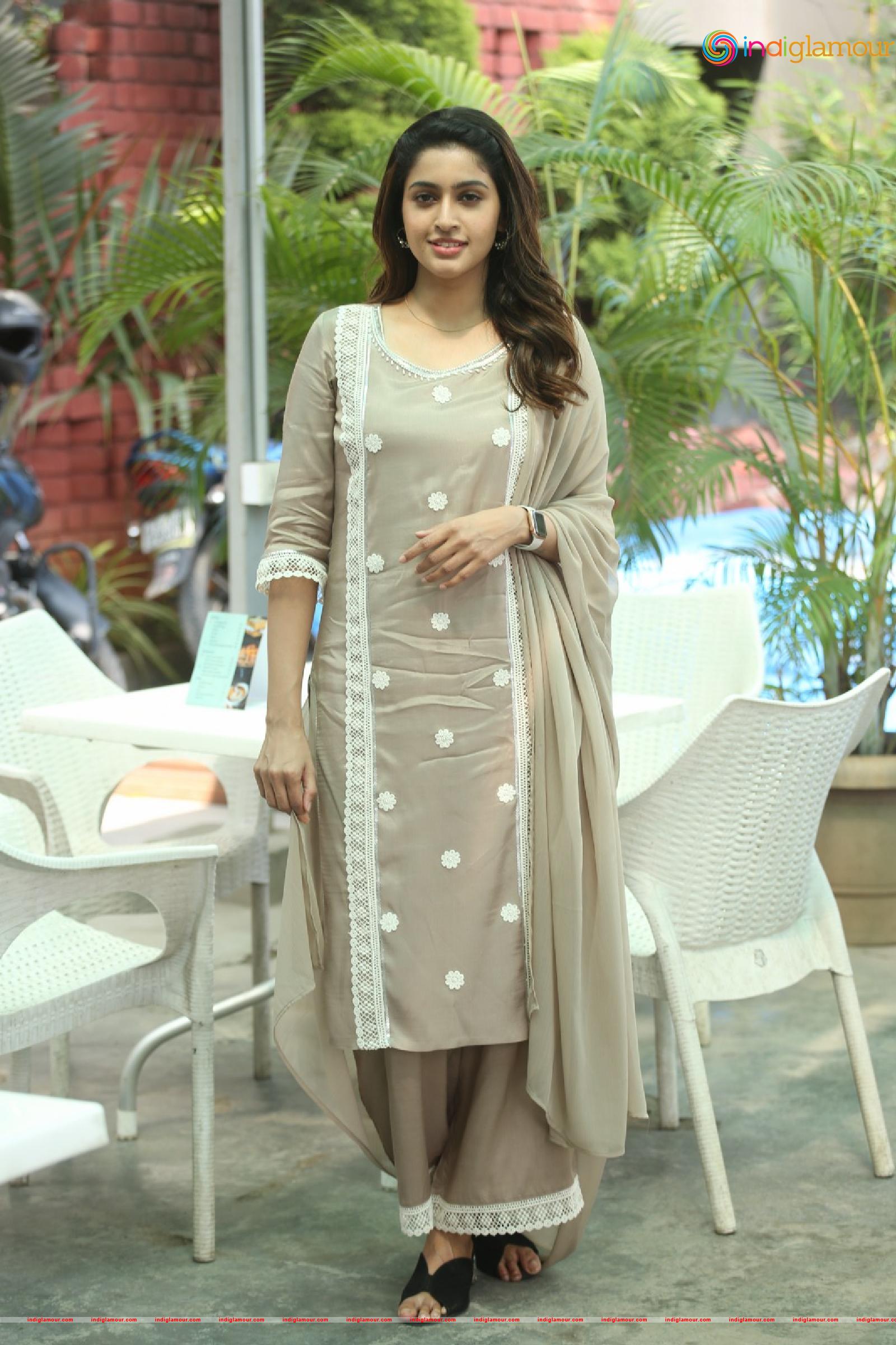 Tanya Ravichandran Actress hd photo