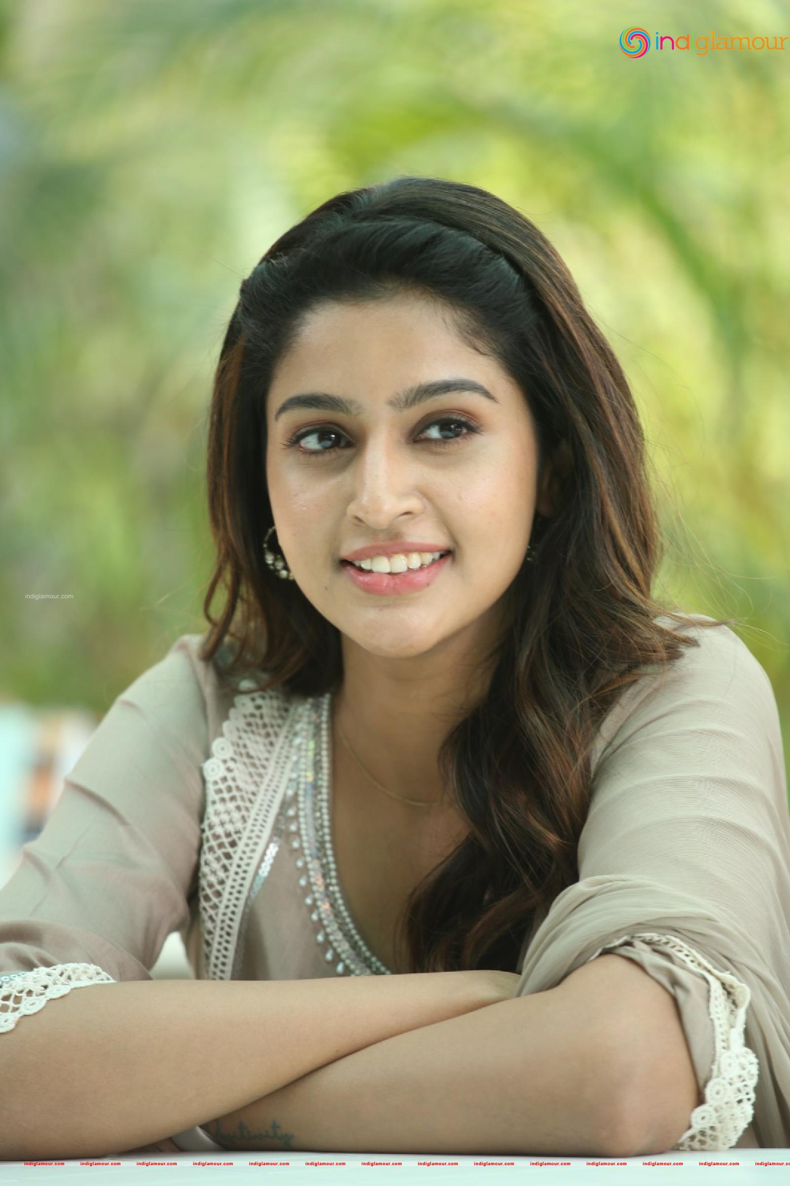 Tanya Ravichandran Actress hd photo